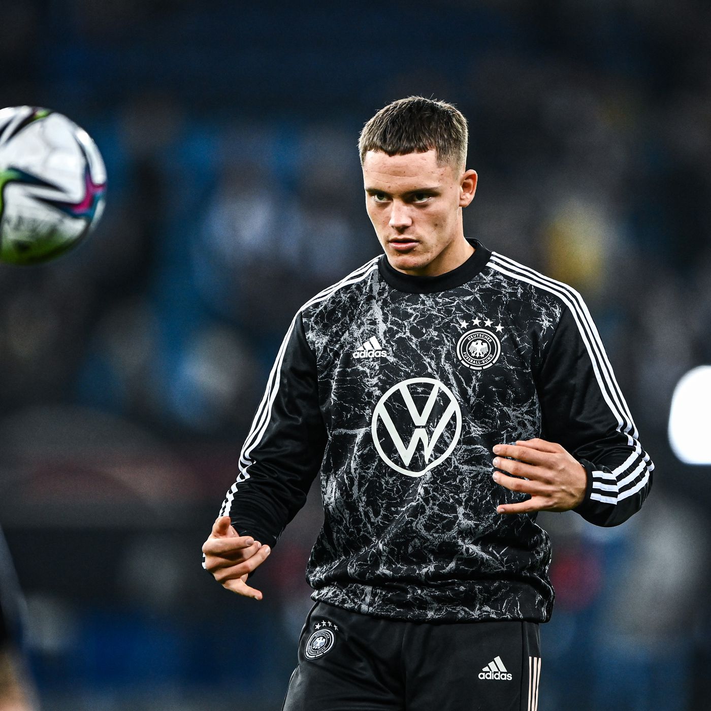 Hansi Flick praises Florian Wirtz, not concerned with status of Florian Neuhaus Football Works