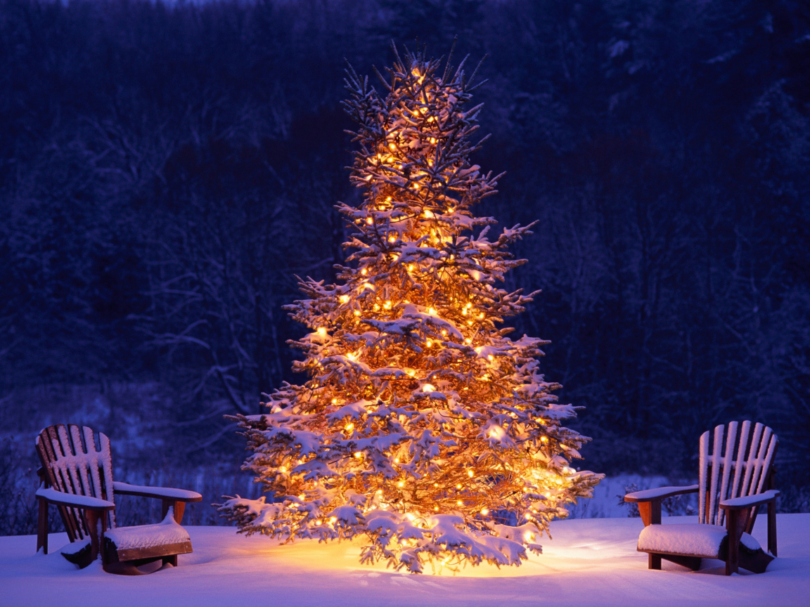 Download wallpaper 1152x864 christmas tree, chairs, winter, christmas, 2017, holiday, standard 4:3 fullscreen 1152x864 HD background, 1460