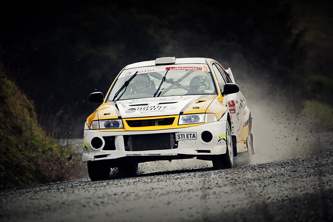 Photo Tuning Mitsubishi Rallying Lancer WRC Front automobile