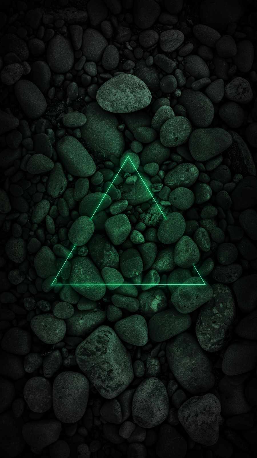 iPhone 13 Green Wallpaper
