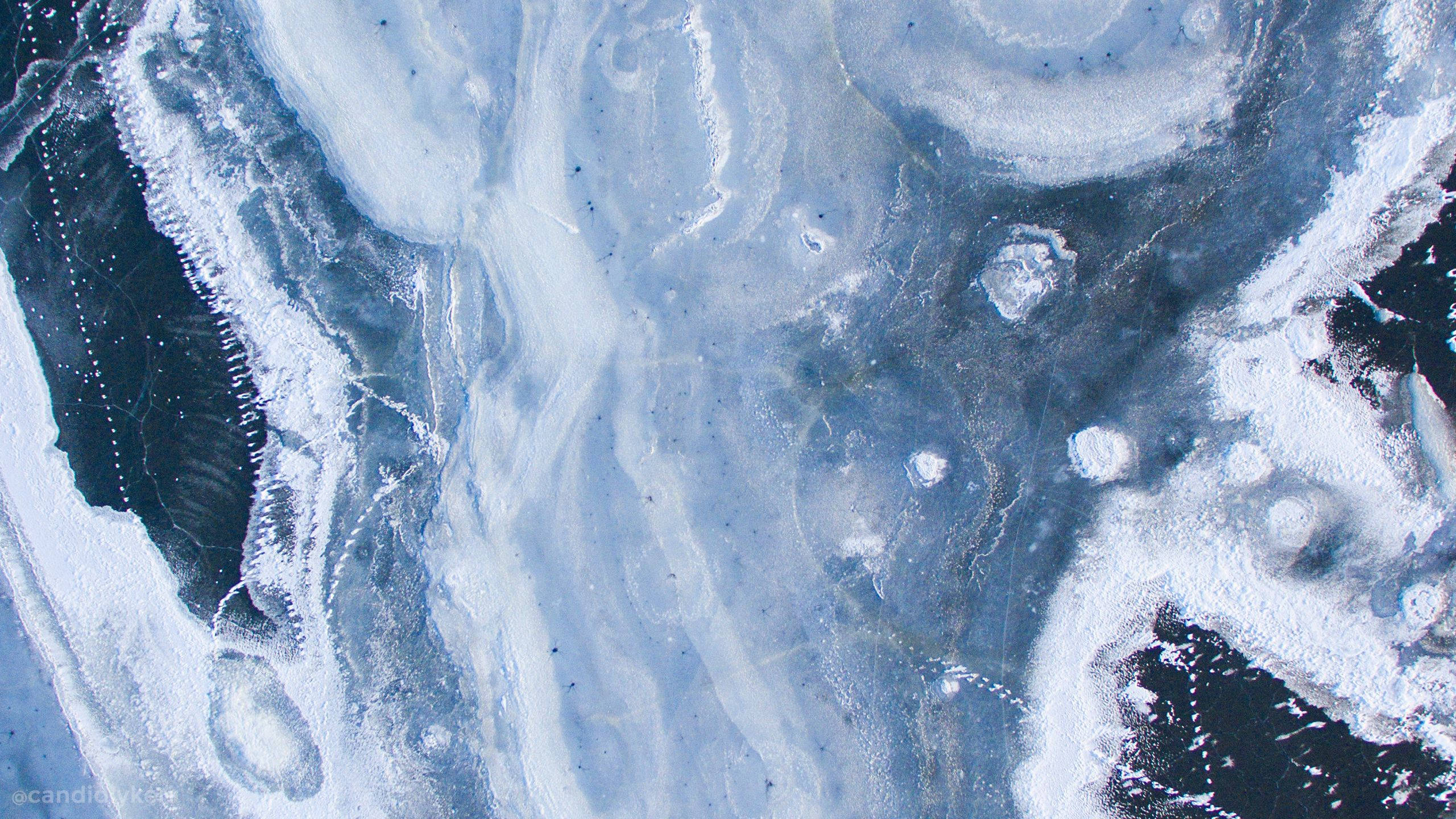 Download Dark Blue And White Marble Desktop Wallpaper