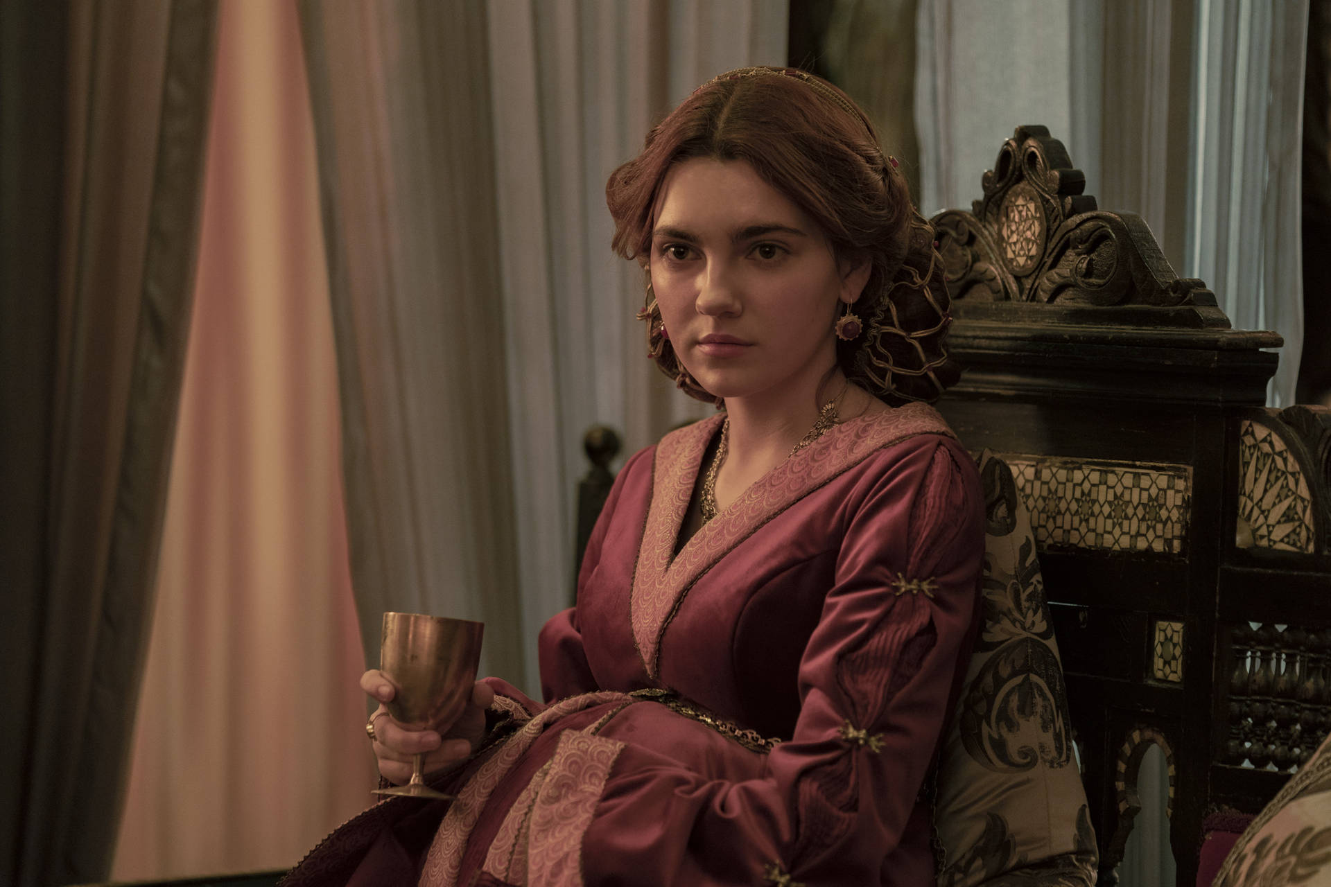 Download House Of The Dragon Olivia Cooke Wallpaper