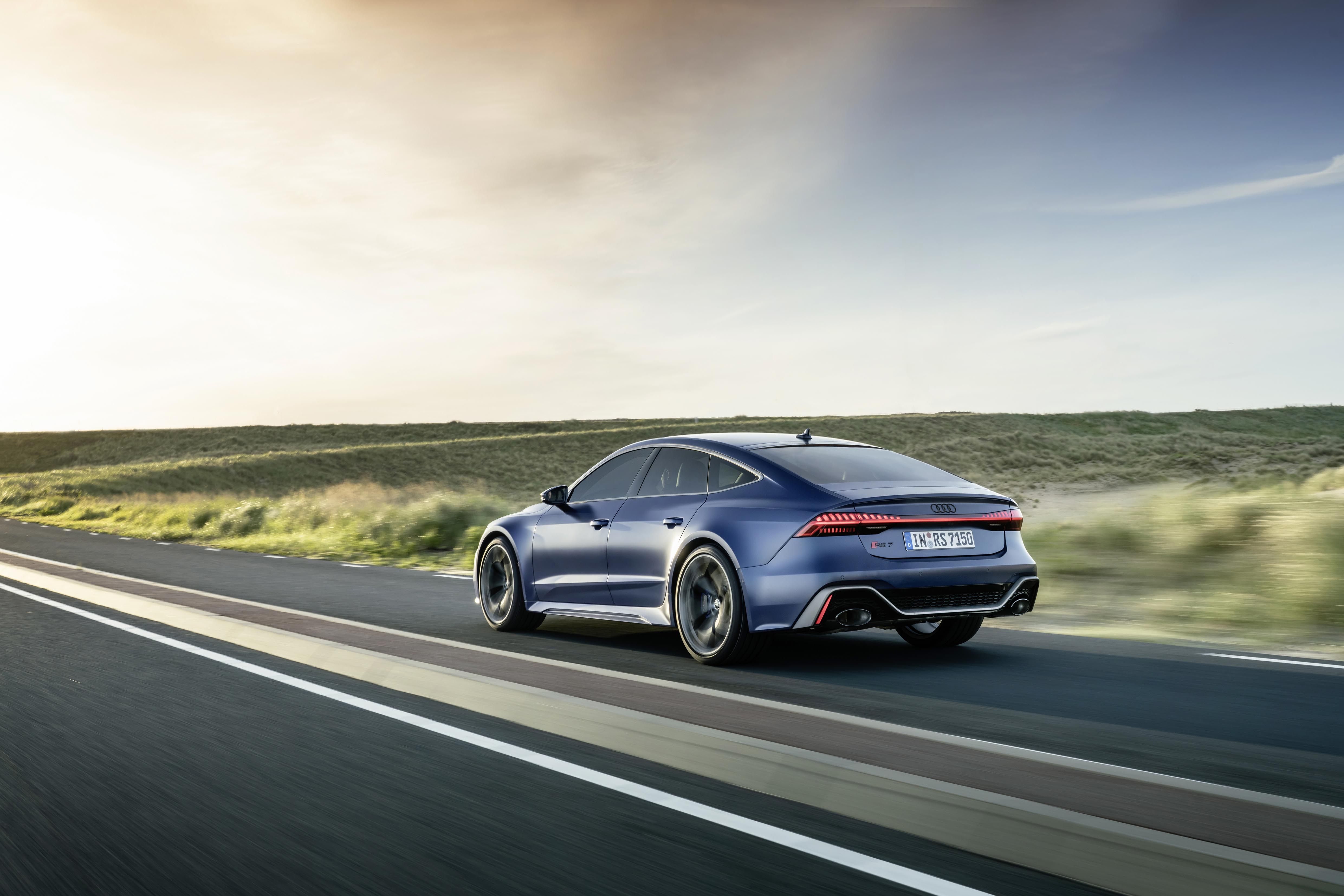 View Photo of the 2024 Audi RS7 Performance