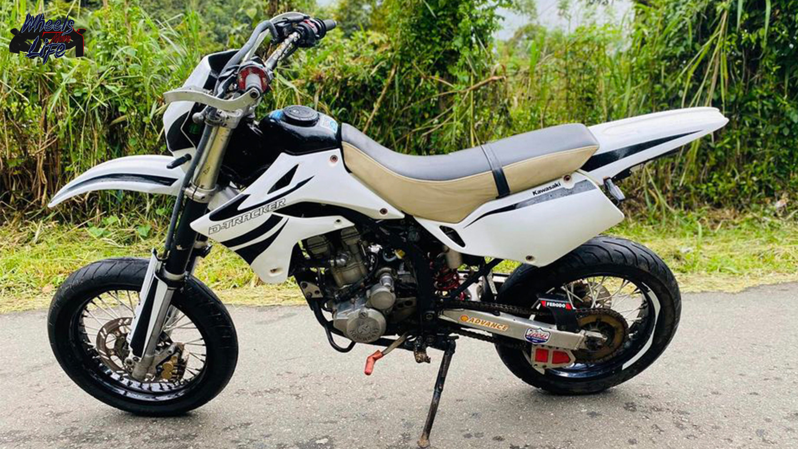 Kawasaki D Tracker 250 Full Review Move Life