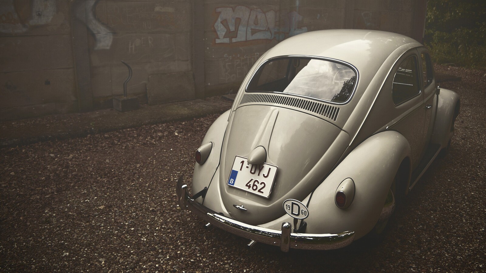 Volkswagen Beetle Vintage 1600x900 Resolution HD 4k Wallpaper, Image, Background, Photo and Picture