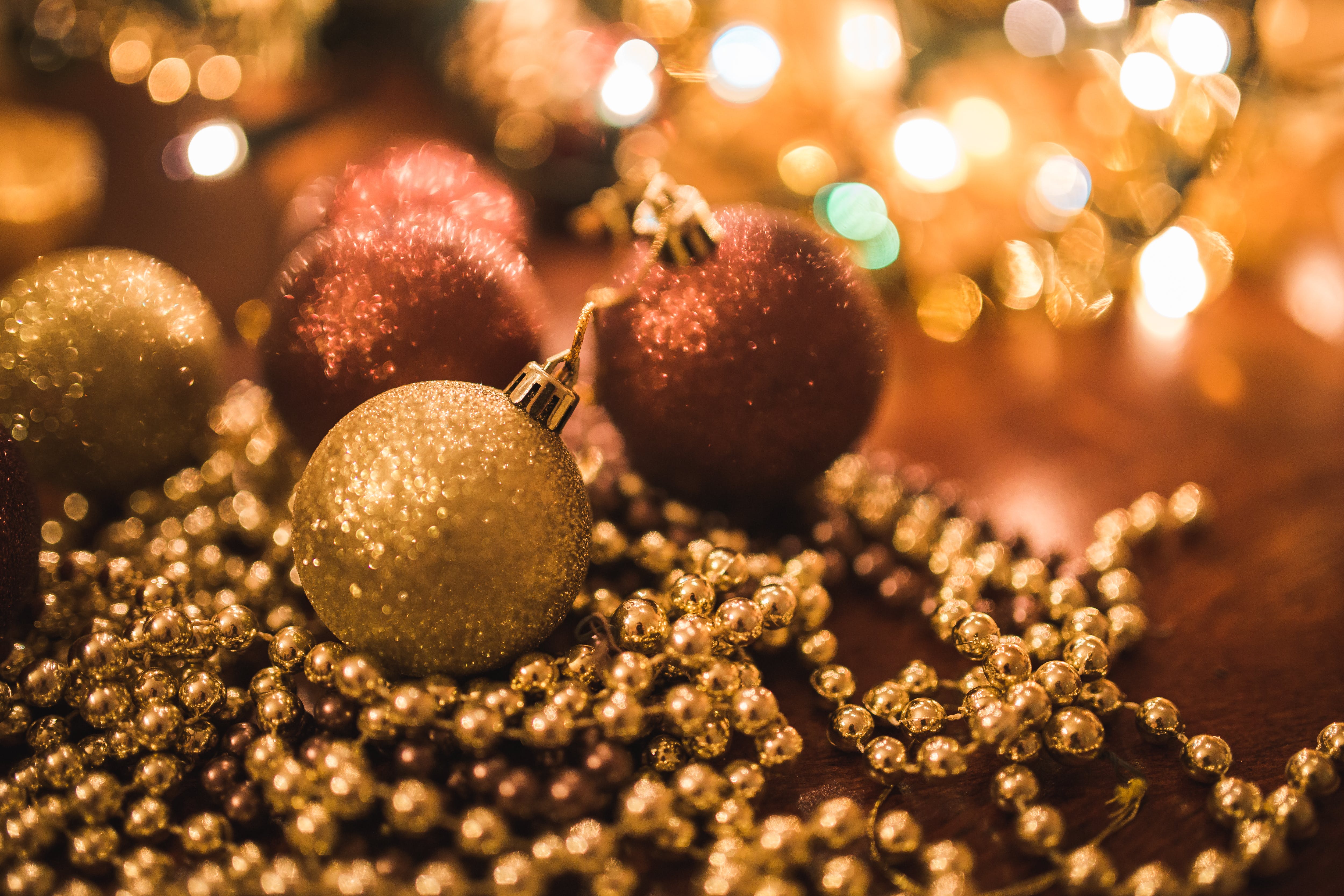 Christmas Gold Balls · Free