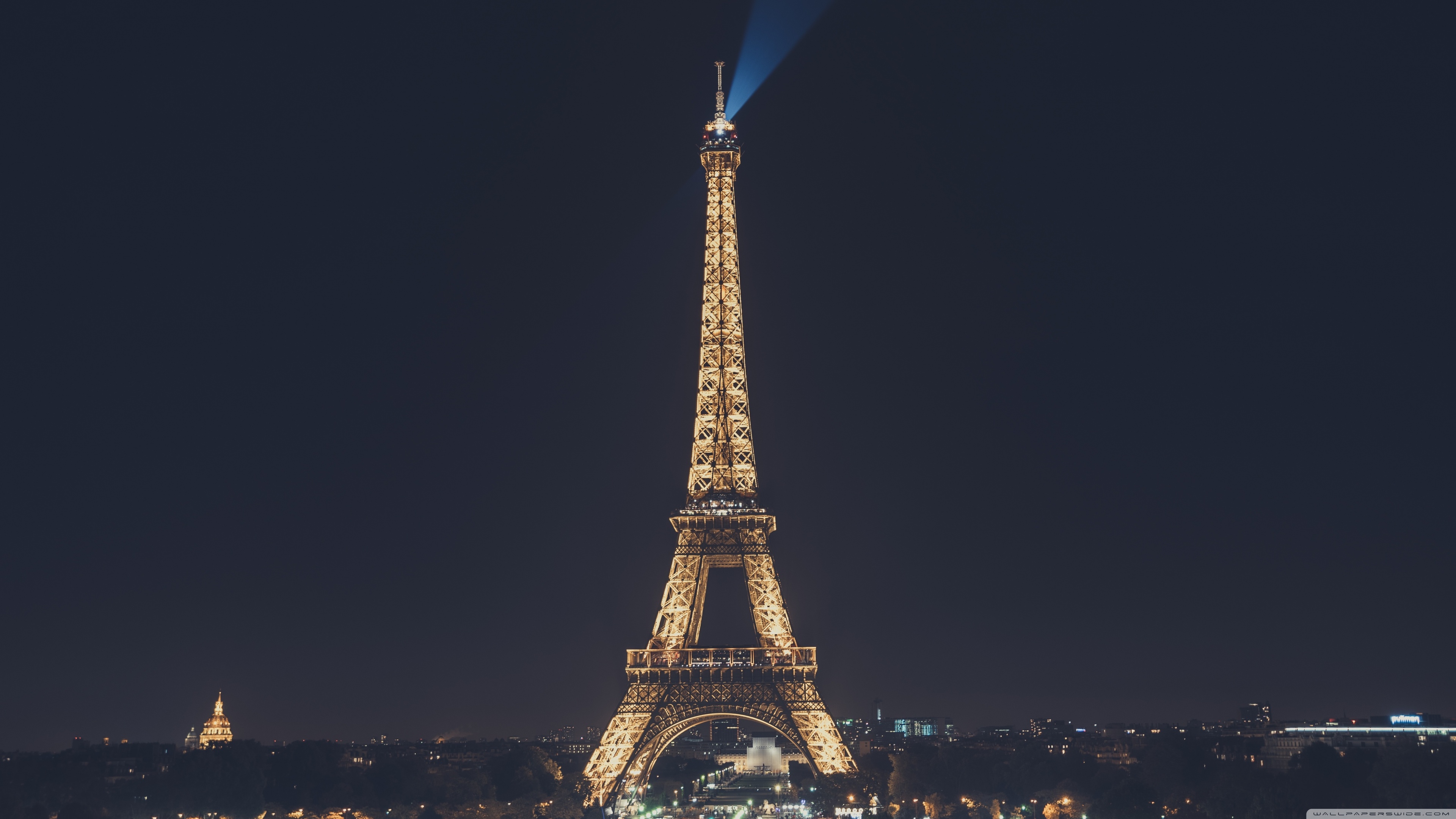 Eiffel Tower at Night, Paris, France Ultra HD Desktop Background Wallpaper for 4K UHD TV, Widescreen & UltraWide Desktop & Laptop, Tablet