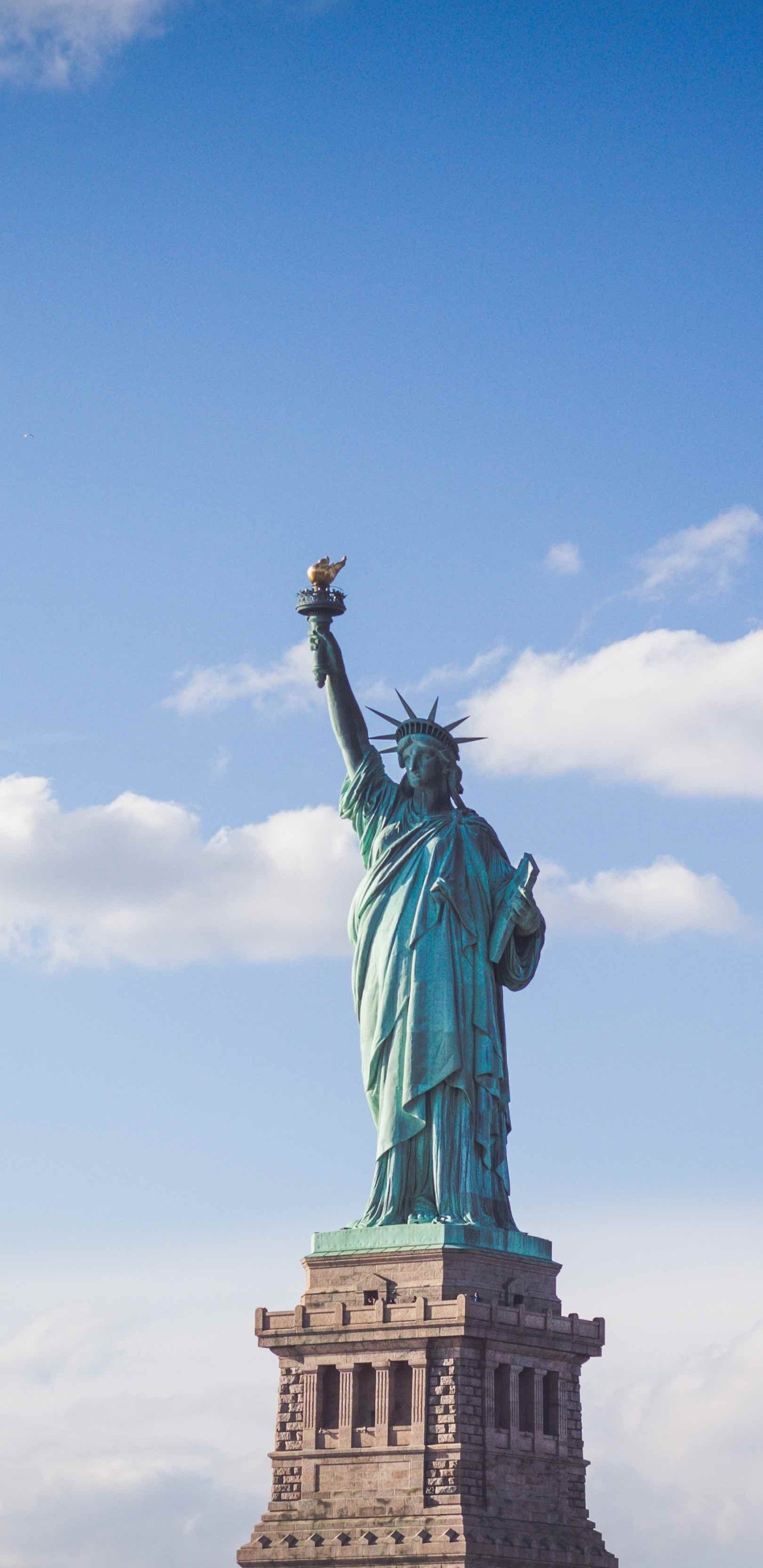 Statue of liberty Wallpaper Download