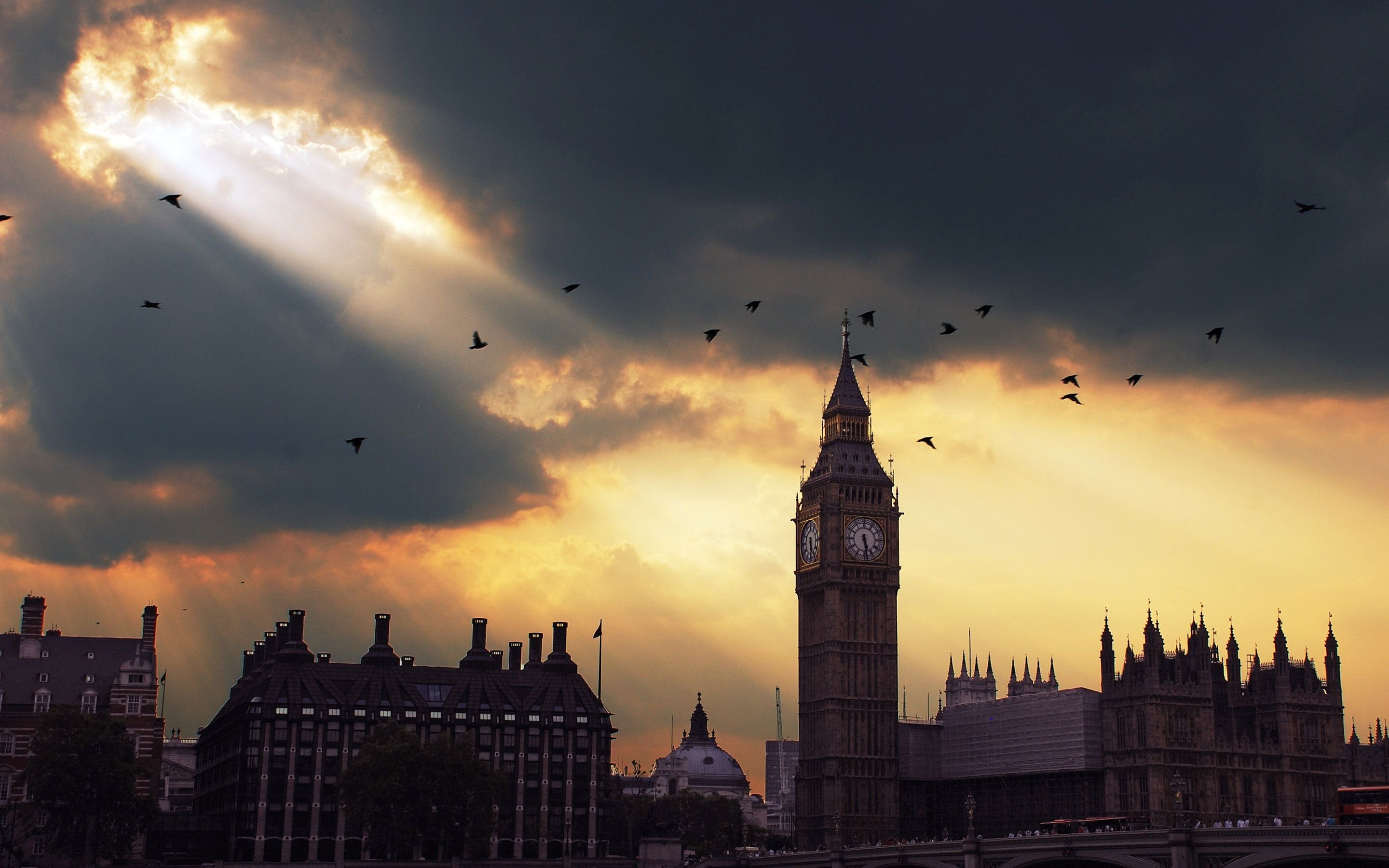 Big Ben Sunbeam HD Wide Wallpaper 64234 2880x1800px