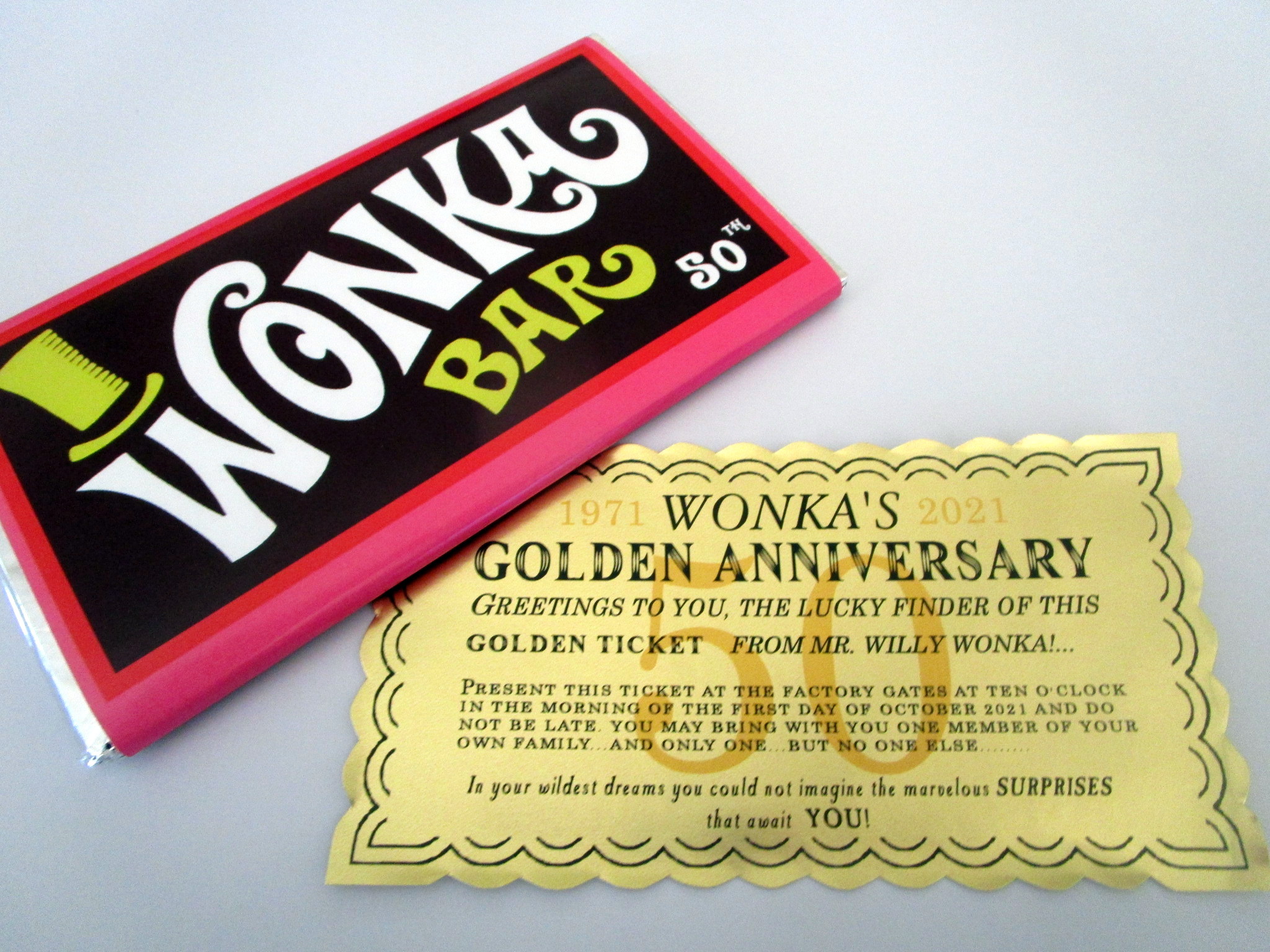 50th Anniversary Golden Ticket & Candy Bar Prop Replica Set