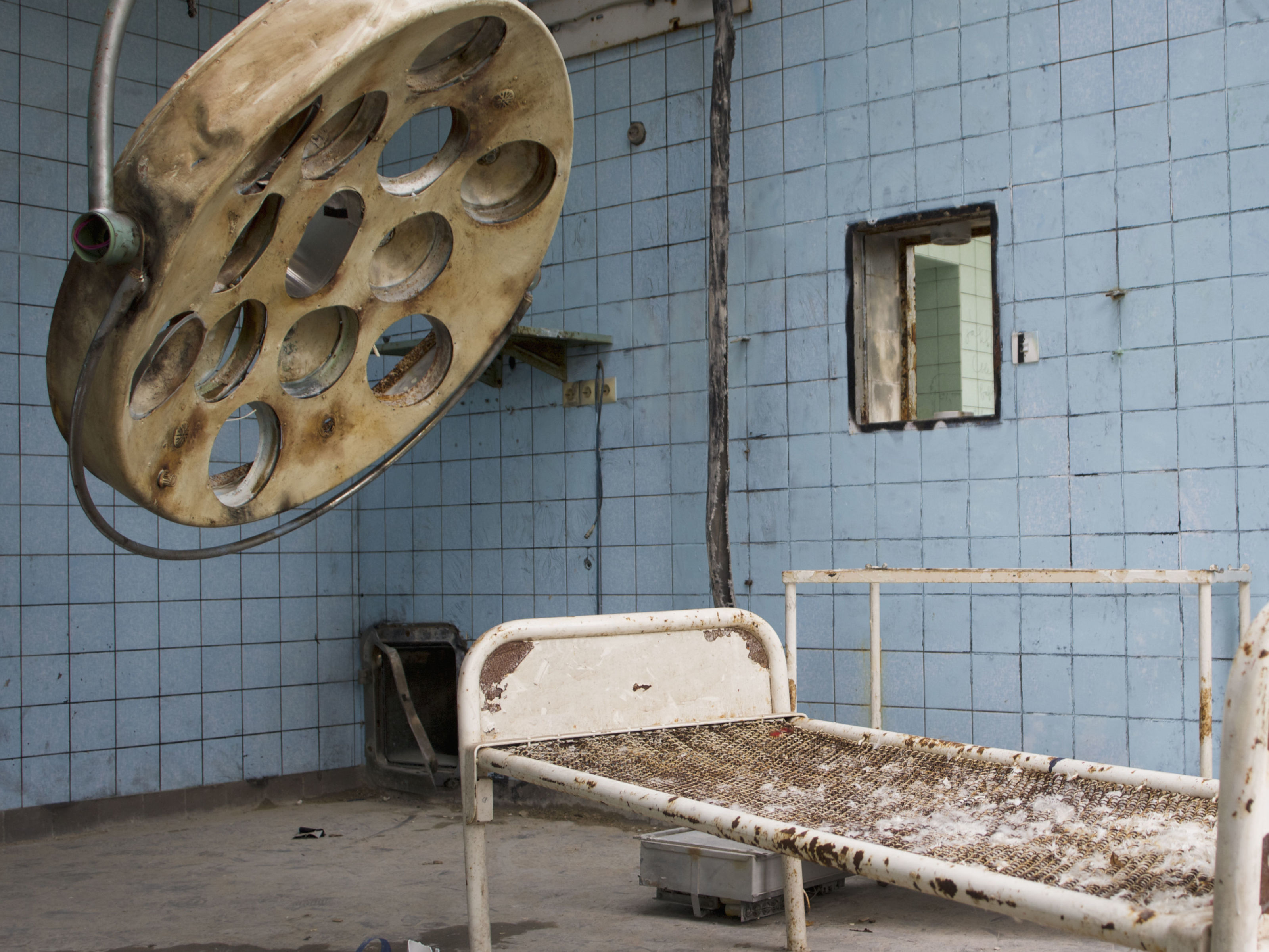 Haunting Photo Of An Abandoned Nazi Hospital Heilstätten Hospital