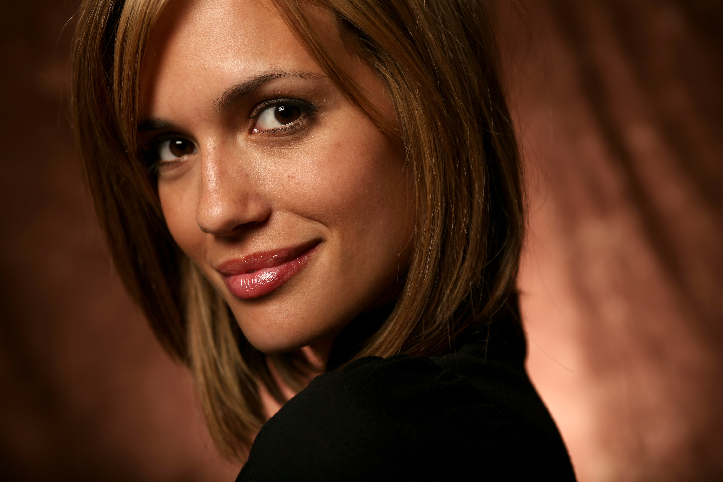 HD Torrey Devitto Wallpaper