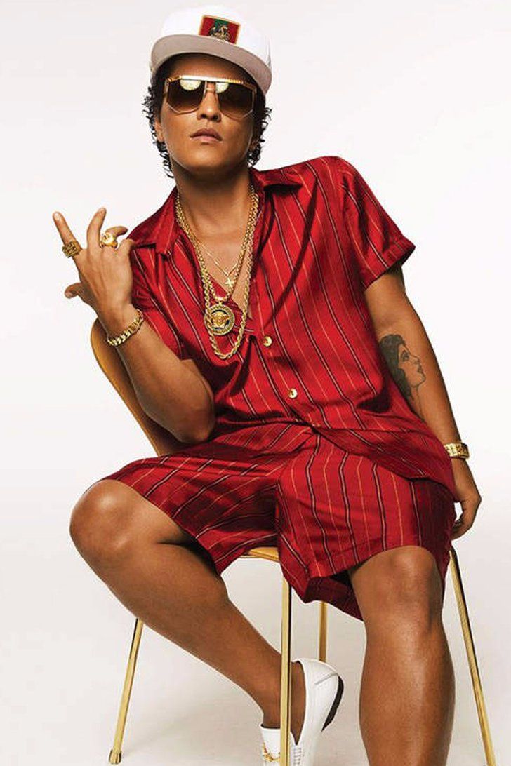 You'll Have This Gloriously '90s Mariah Carey and Bruno Mars Mashup on Repeat Forever. Mars wallpaper, Bruno mars, Bruno mars songs