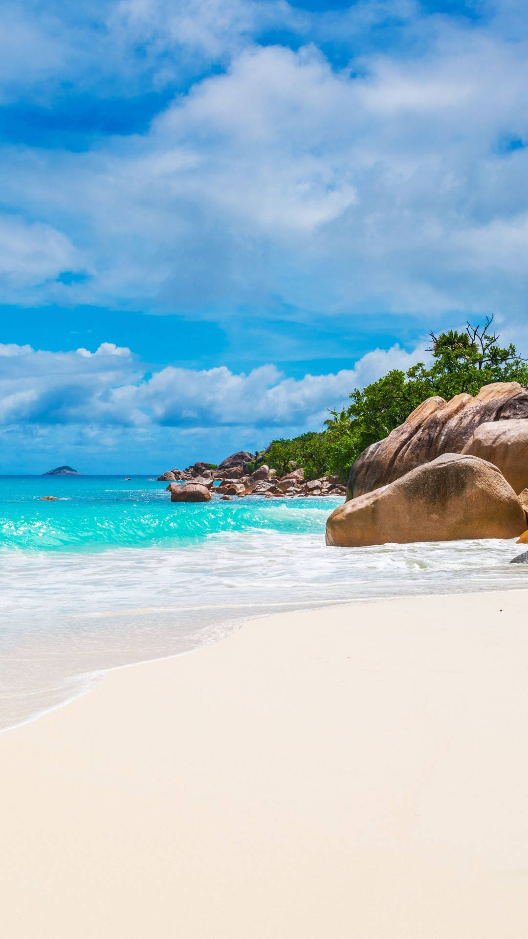 Download Seychelles Paradise Beach iPhone Wallpaper