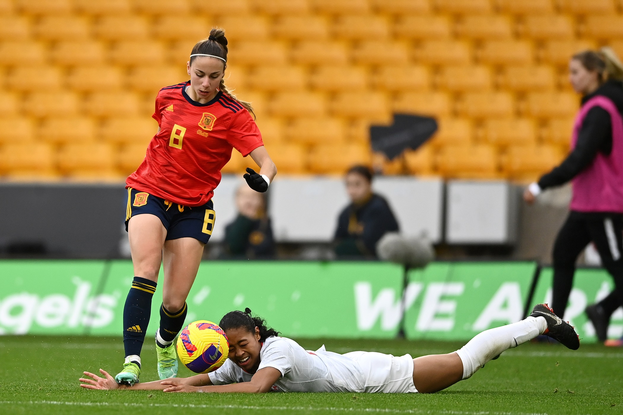 ATHENEA DEL CASTILLO: The World at her feet Arte Del Futbol