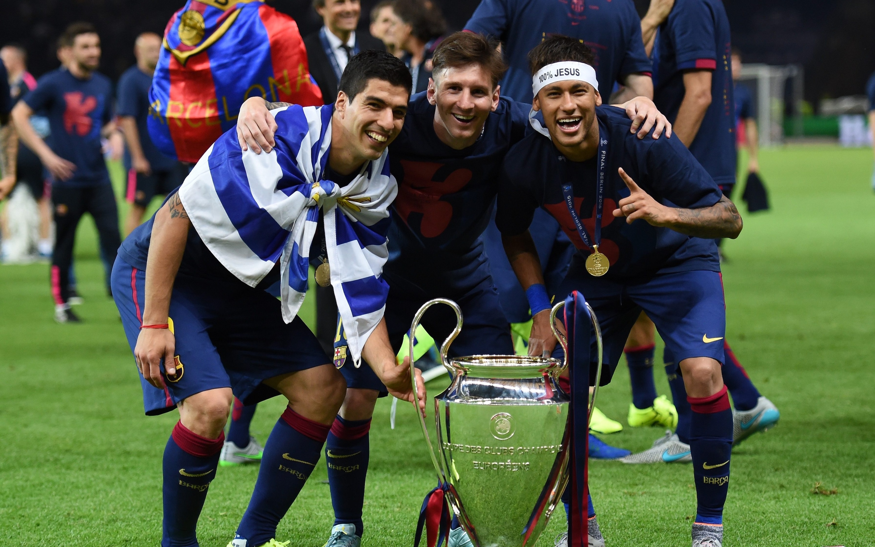 Barcelona fans in mourning as Neymar's PSG move brings the 'MSN' era to an end