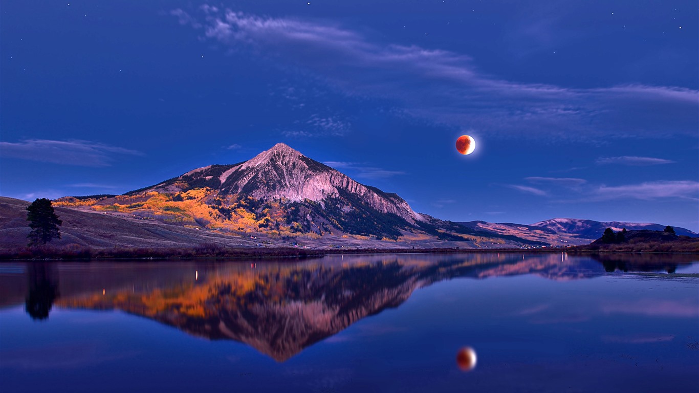 Lunar Eclipse Mount Crested Butte Colorado For Your XFCE Desktop