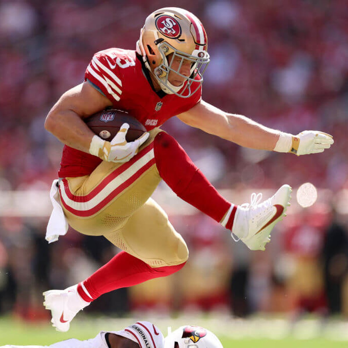 49ers' Christian McCaffrey Scores 4 TDs In Win Vs. Cardinals; San Francisco Now 4 0