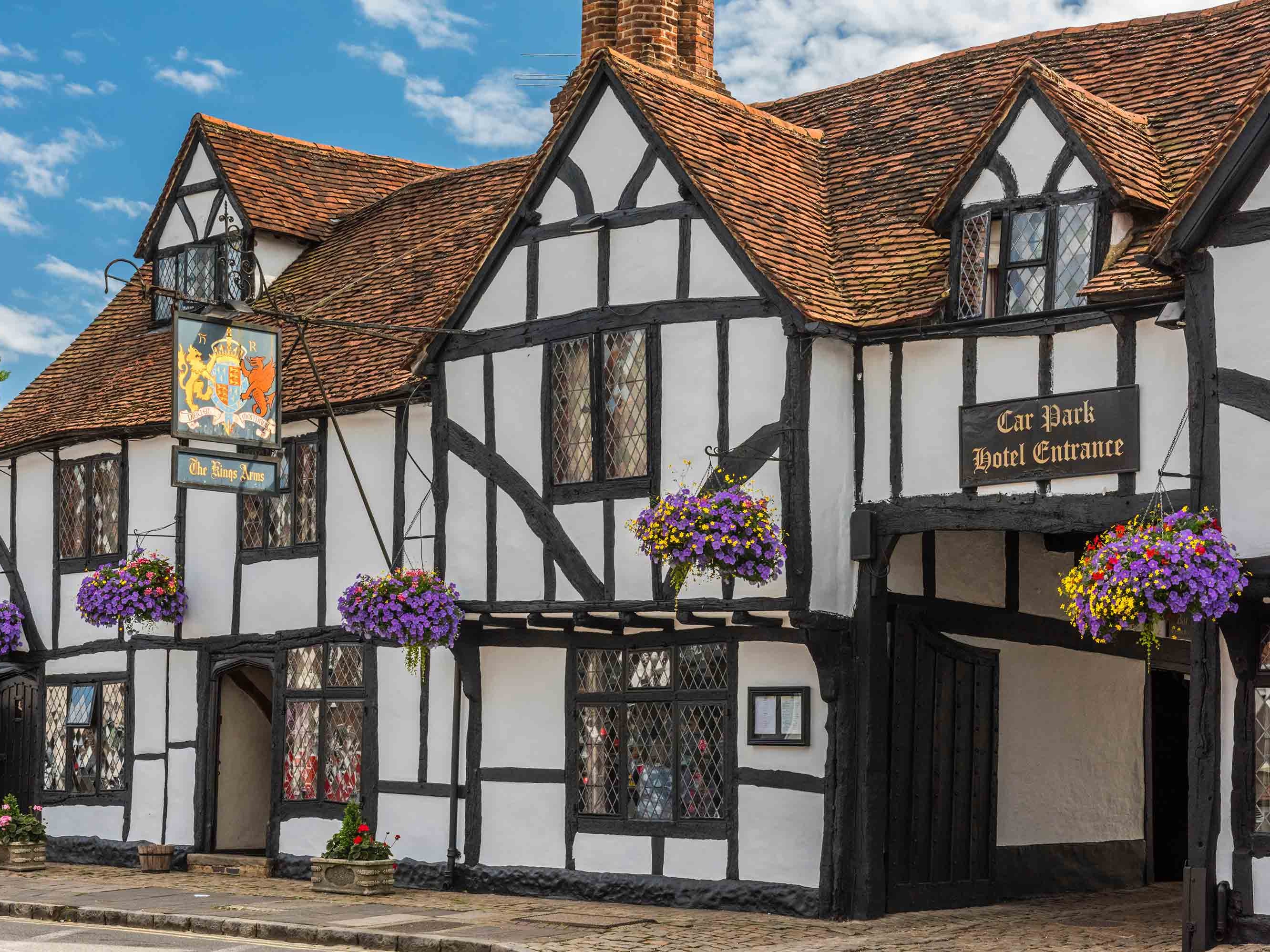 Four Weddings and a Funeral filming locations you can visit