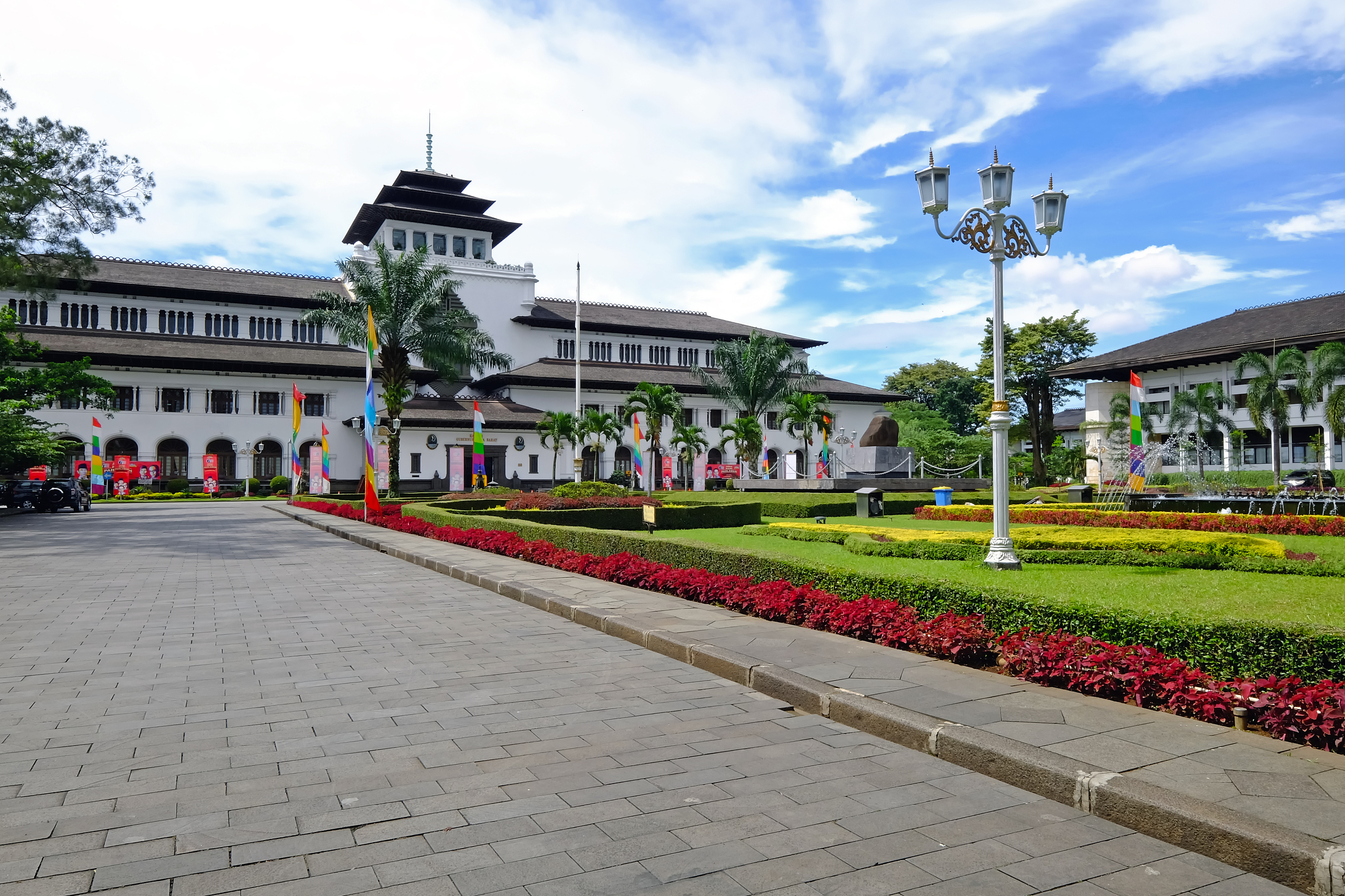 GEDUNG SATE. Trip.com Bandung City
