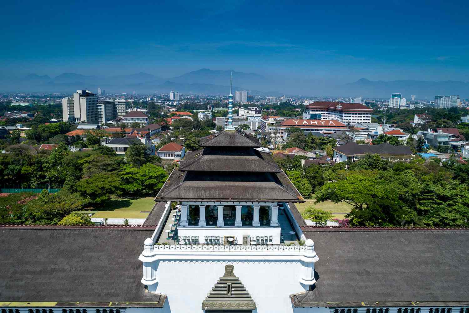 Things to Do in Bandung, from Volcanoes to Shopping
