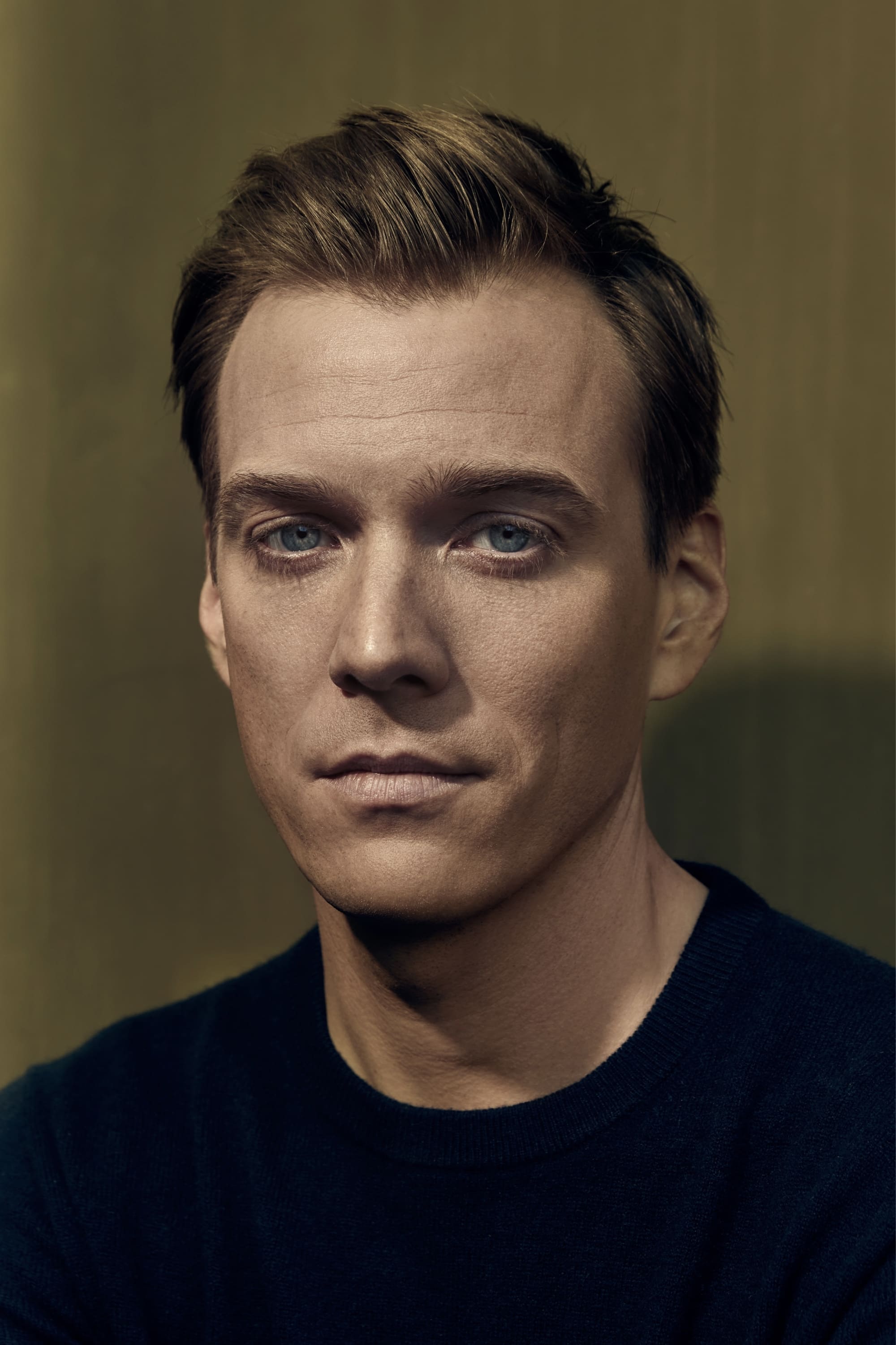 Jake Abel Image