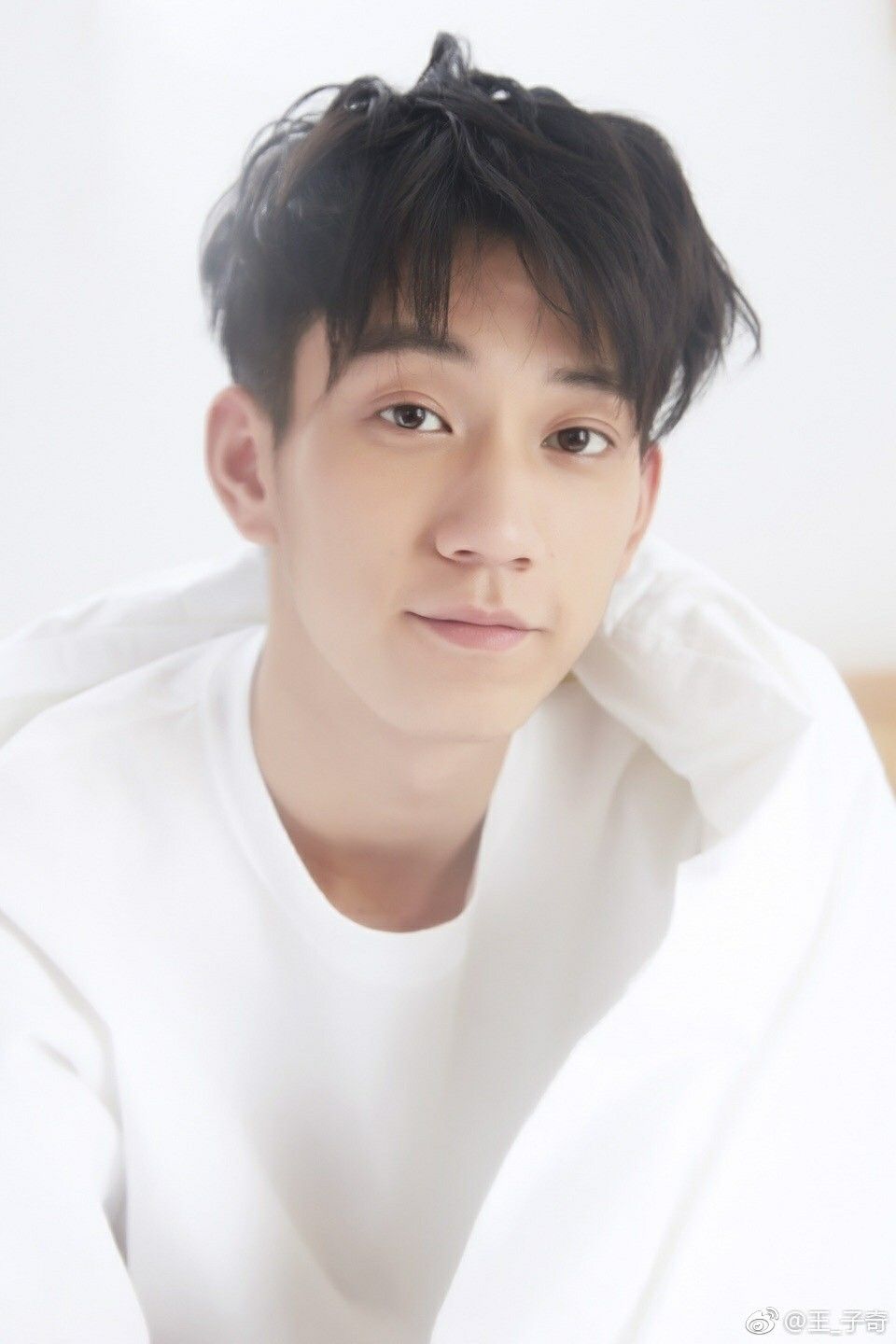 Wang Zi Qi. Gambar pacar, Gambar bts, Gambar teman