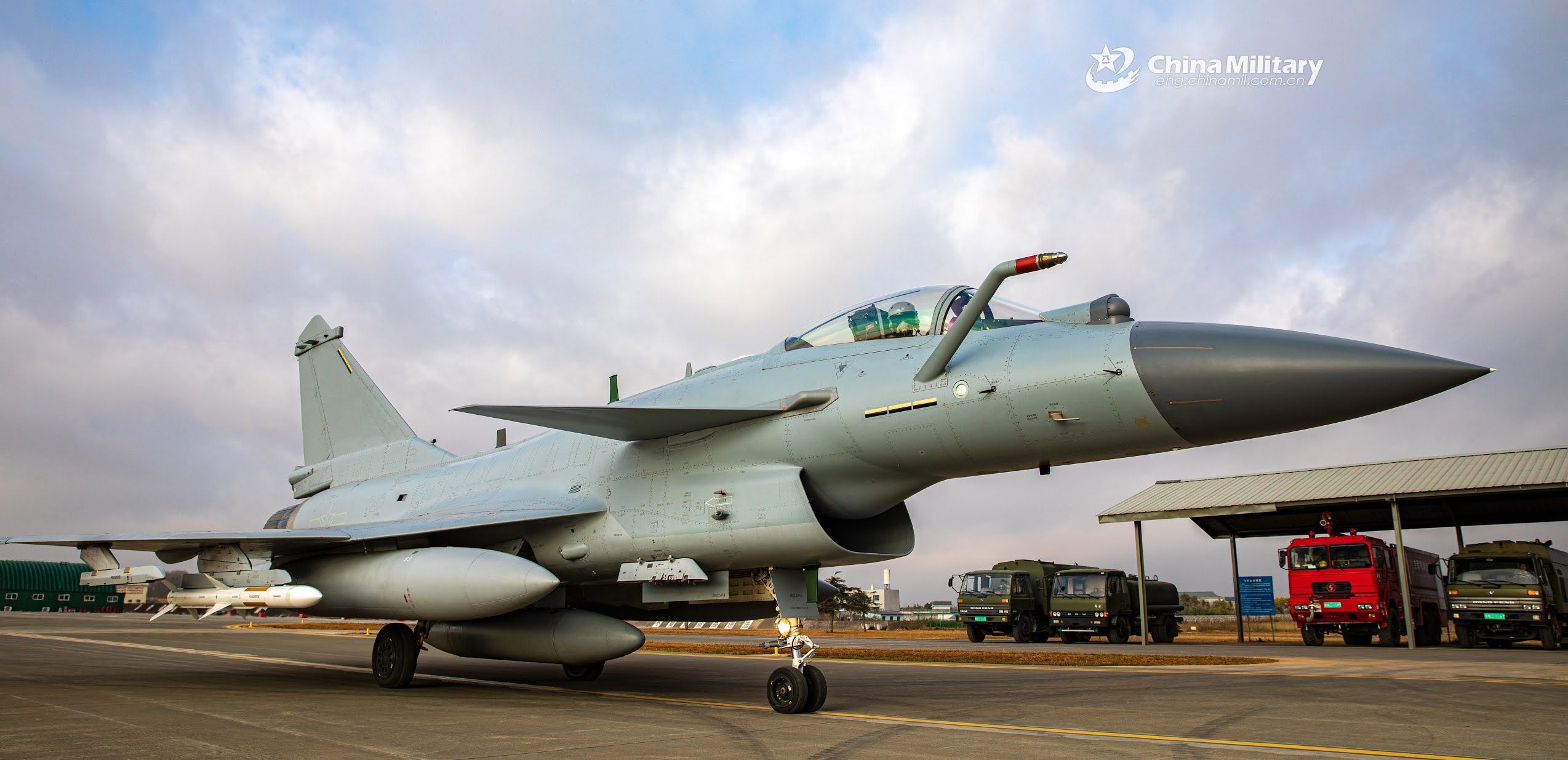 Military And Commercial Technology: The J 10C Can Be Evenly Matched With The J 16, So Why Spend A Lot Of Money To Produce The J 16?