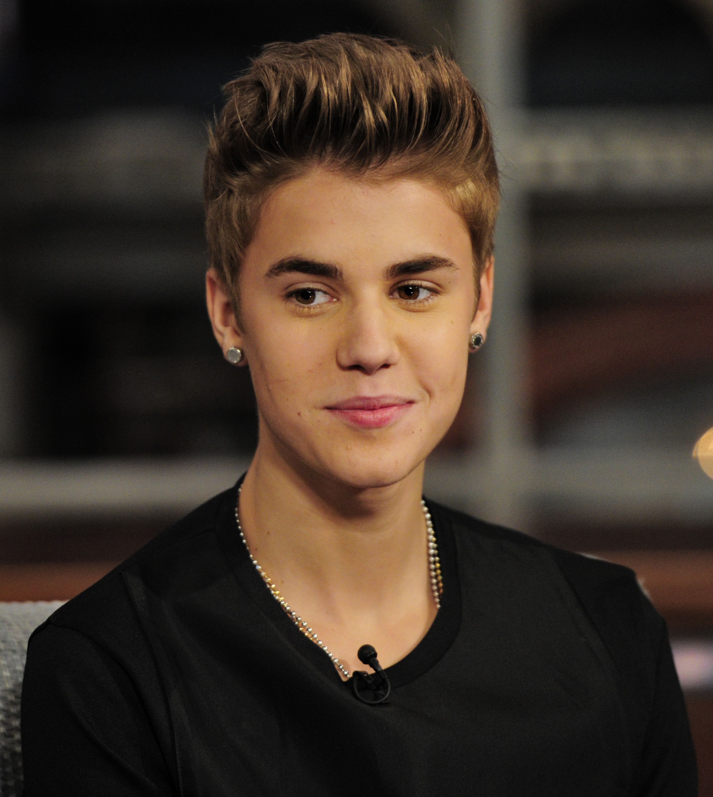 Justin Bieber Haircut Styles Evolution Over the Years