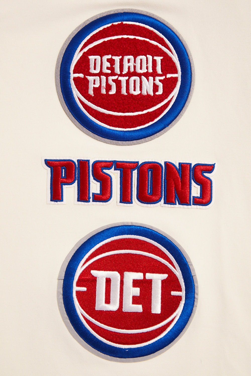 NBA DETROIT PISTONS RETRO CLASSIC MEN´S TEE (EGGSHELL/ ROYAL BLUE)