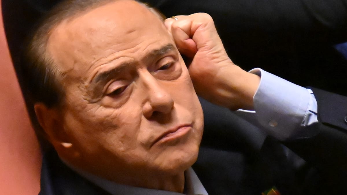 European Conservatives Face Internal Revolt Over Berlusconi's Anti Zelenskyy Comments