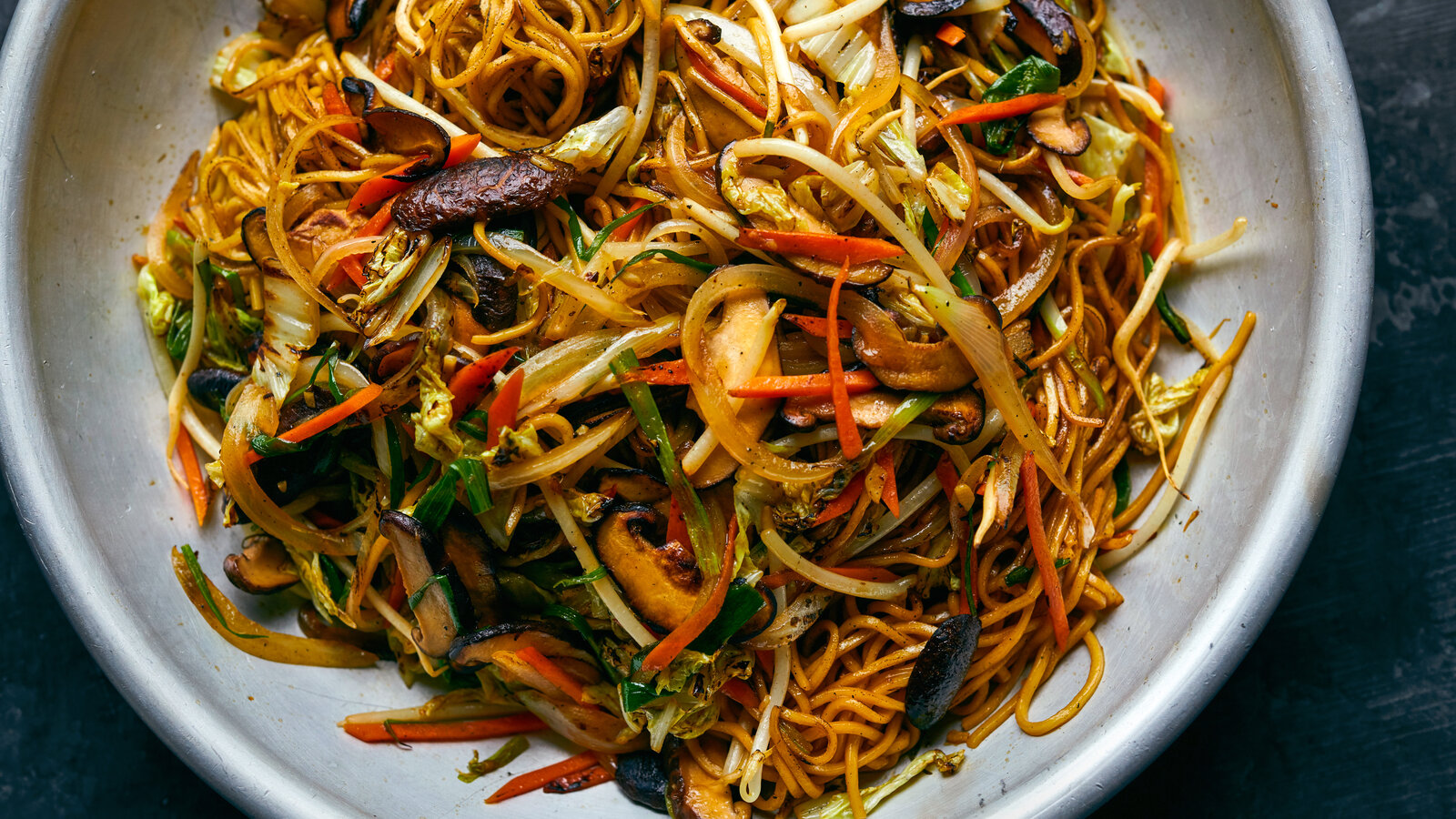 Smoky Lo Mein With Shiitake and Vegetables Recipe