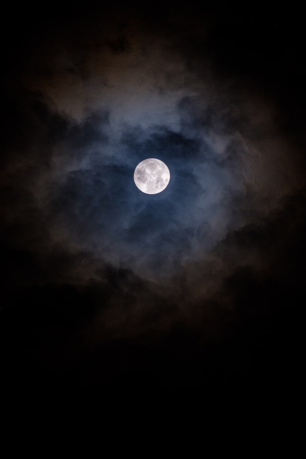 1K+ Moon And Clouds Picture. Download Free Image