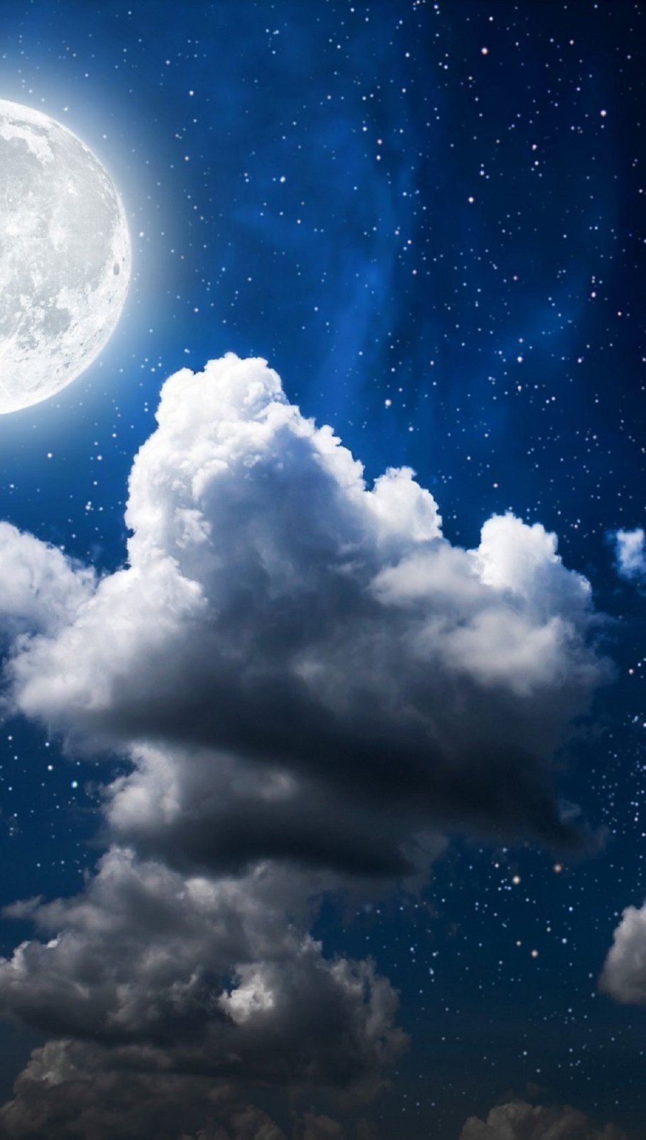 Clouds and the moon at night Wallpaper 2k HD