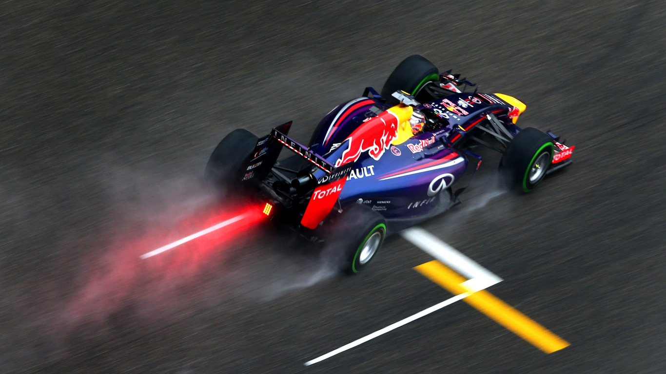 Download wallpaper rain, formula 1, red bull, vettel, sebastian, rb 10, section sports in resolution 1366x768