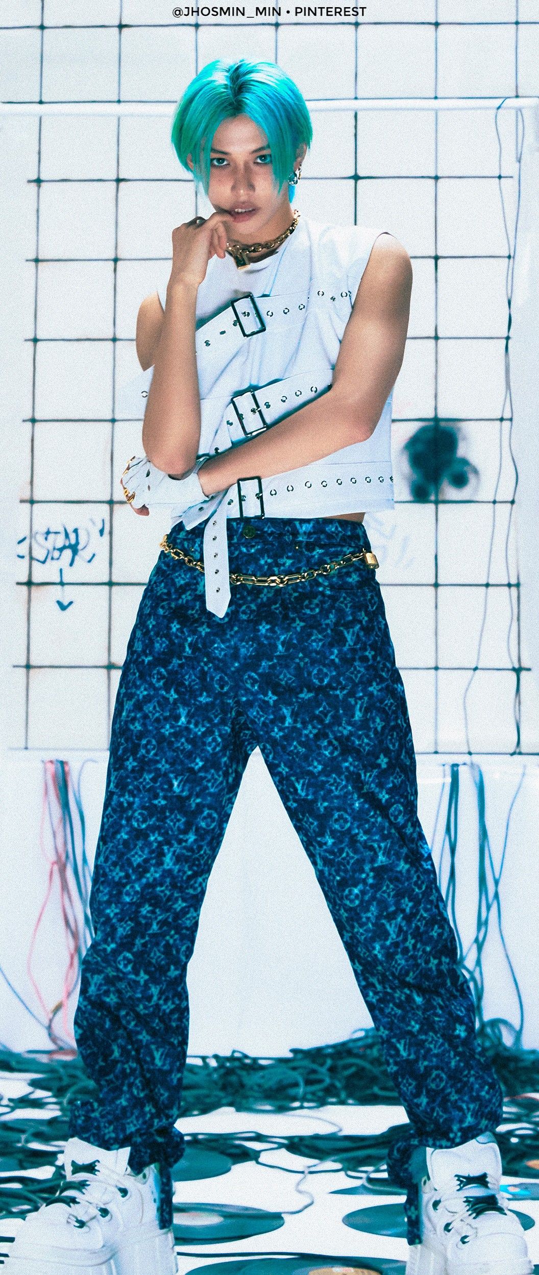 SKZ. Felix stray kids, Rock star outfit, Stray kids outfits