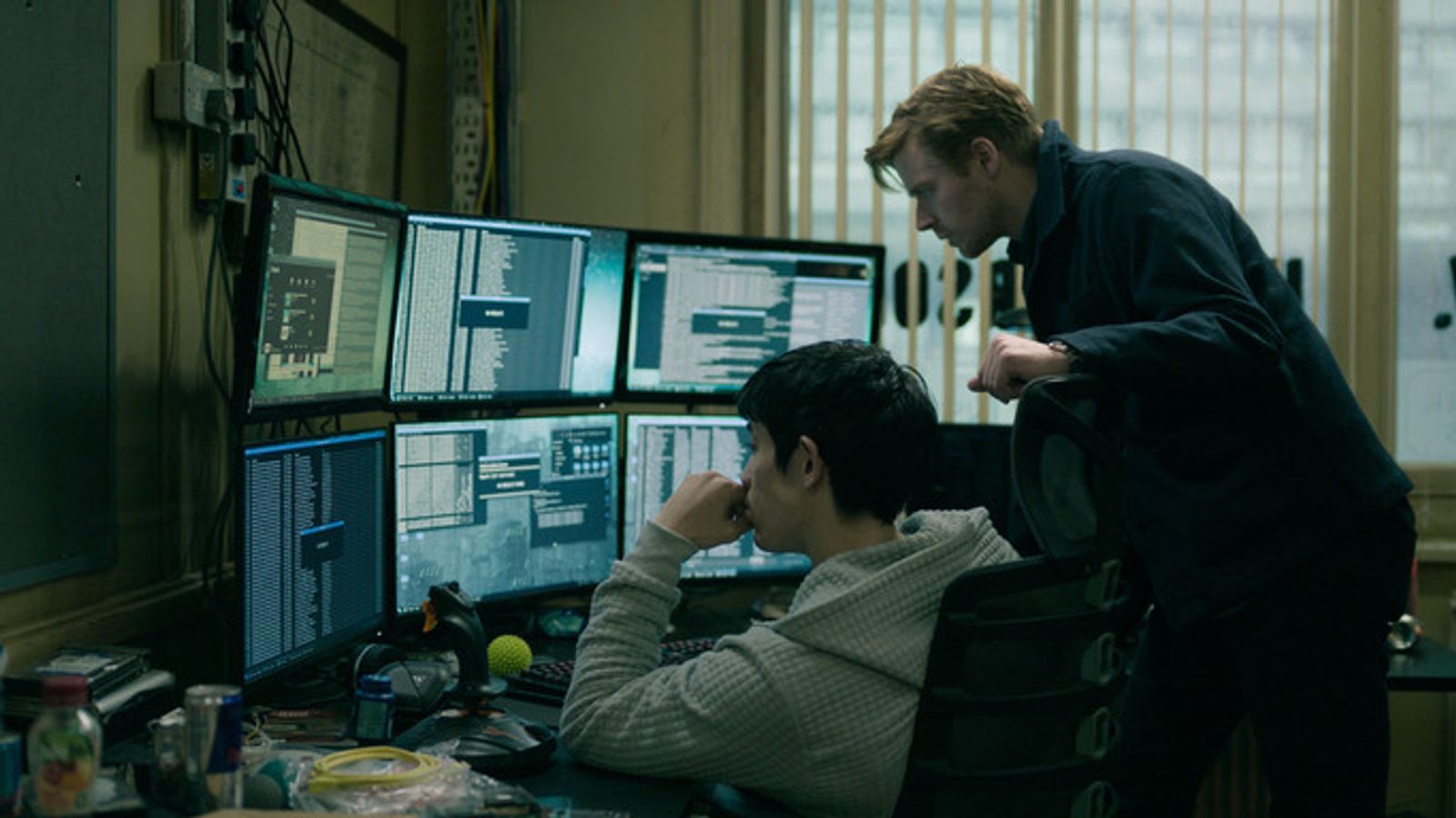 Review: 'Slow Horses' is a brilliantly different spy thriller