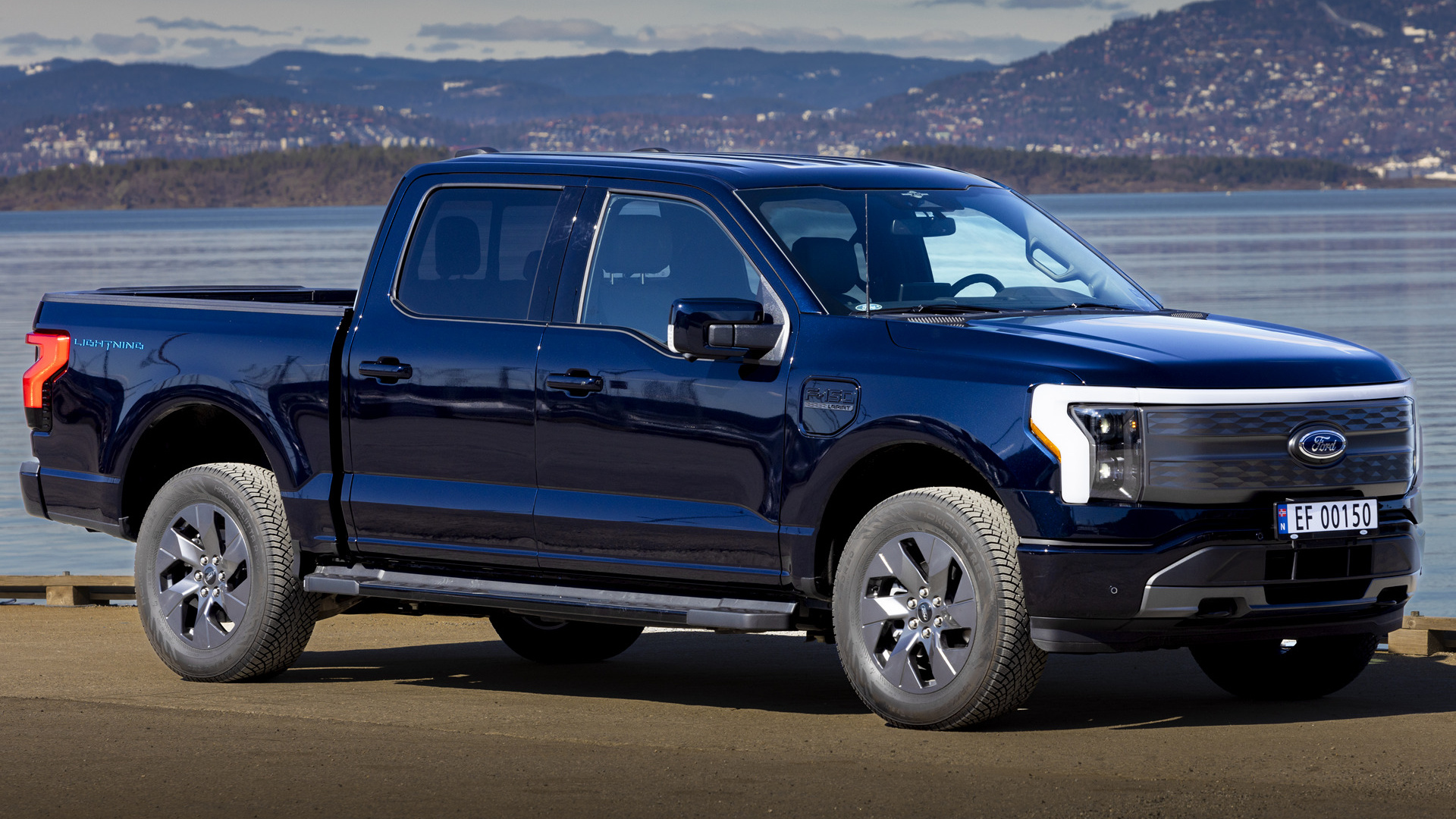 2023 Ford F 150 Lightning Lariat SuperCrew (EU) And HD Image