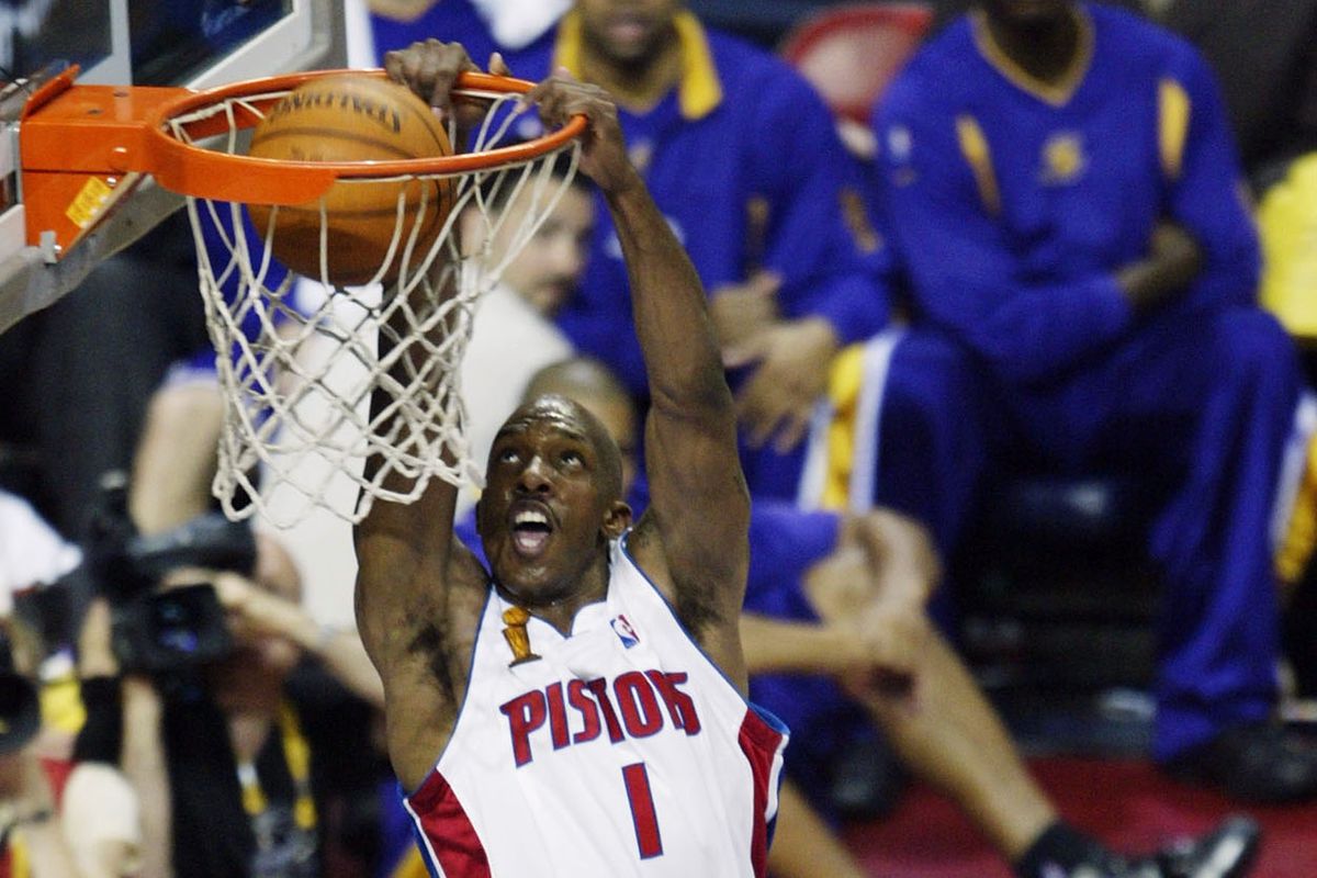 Chauncey Billups' first (and last?) dunk of the year Bad Boys