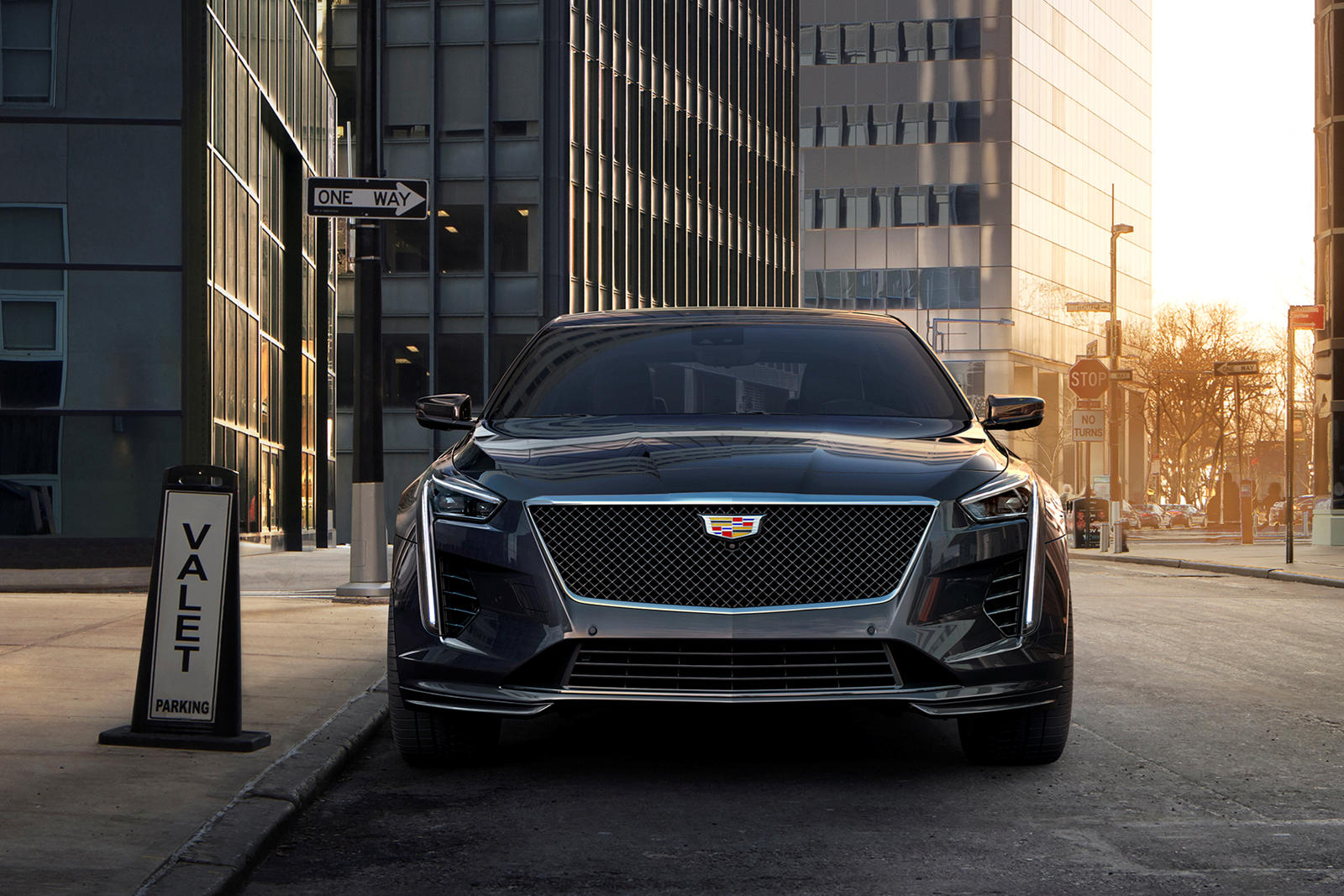 Cadillac CT6 V Exterior Colors & Dimensions: Length, Width, Tires