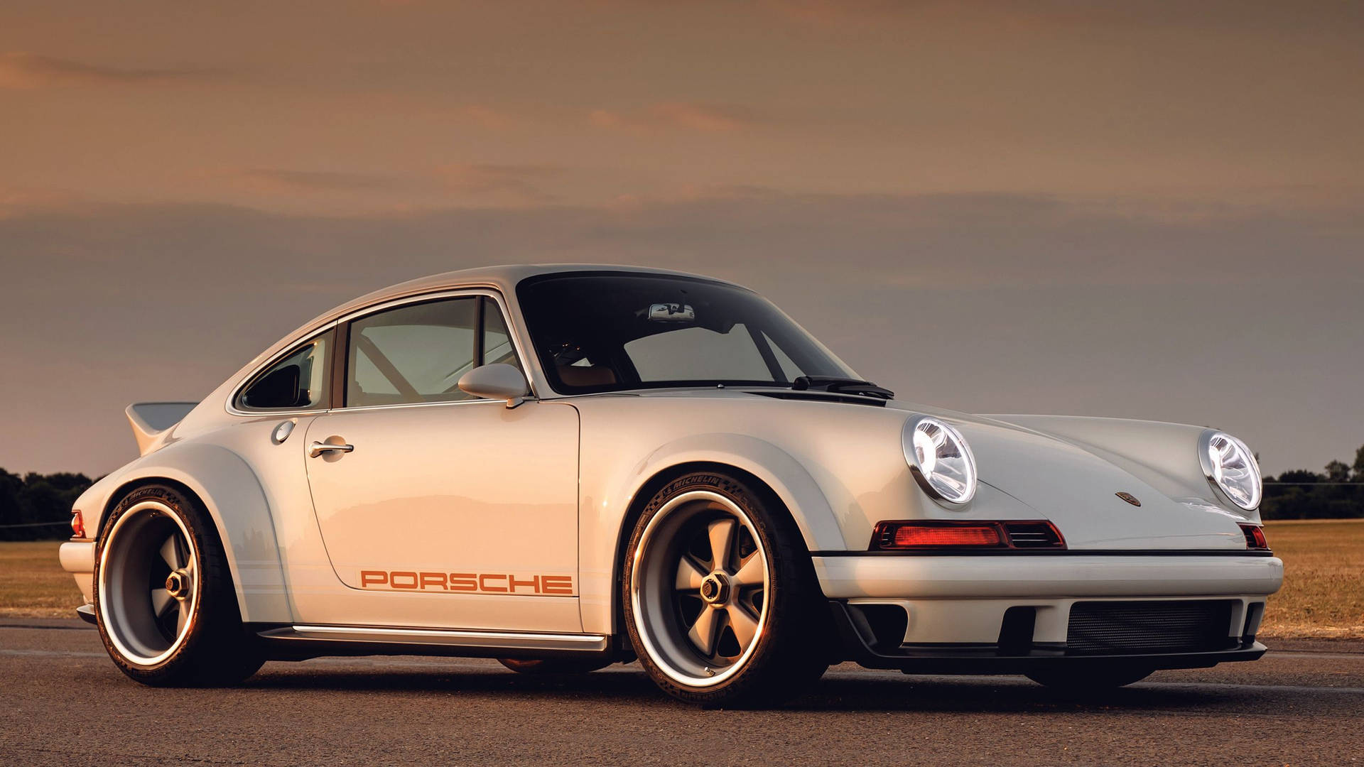 Singer Porsche 911 Wallpaper