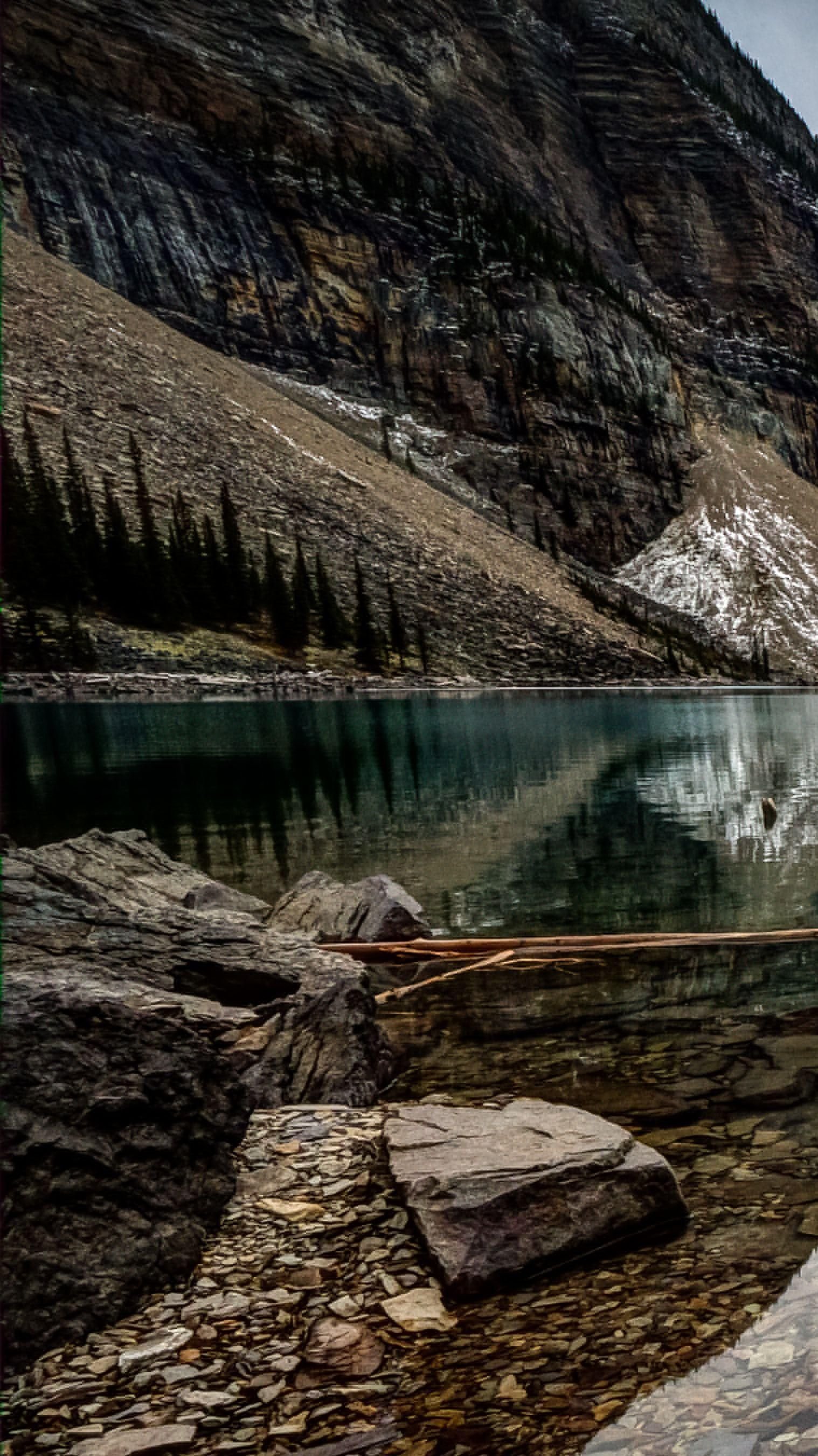 Moraine Lake Wallpaper Download