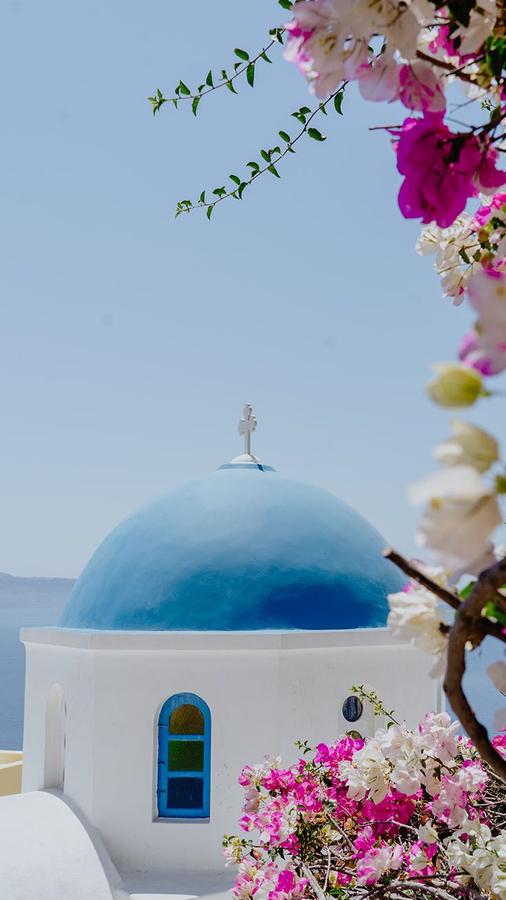 Discovering Europe with 17 wanderlust iPhone Wallpaper. Preppy Wallpaper. Grécia santorini, Santorini, Fotos