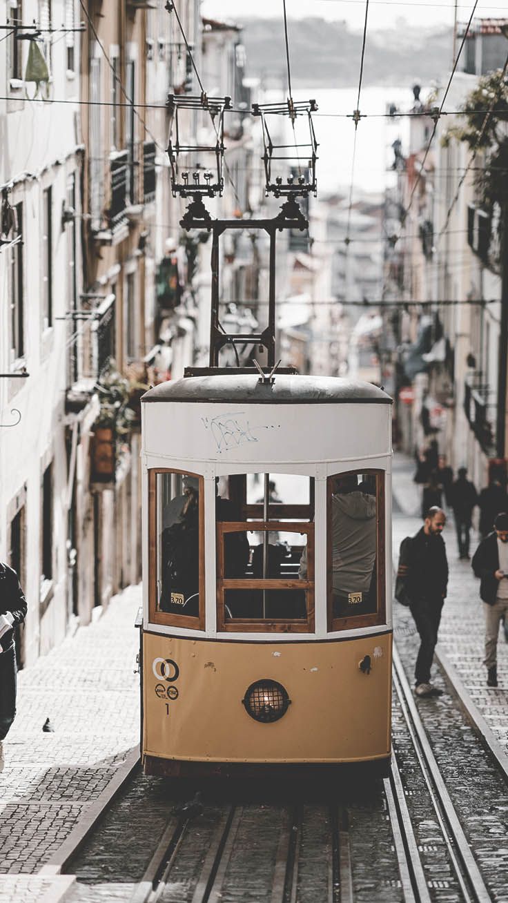 Discovering Europe with 17 wanderlust iPhone Wallpaper. Preppy Wallpaper. Lissabon tipps, Lissabon, Lissabon reise