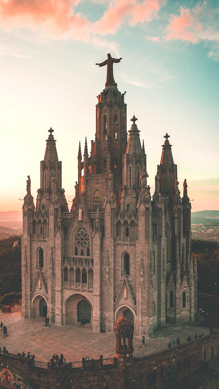 Discovering Europe with 17 wanderlust iPhone Wallpaper. Preppy Wallpaper. Europe wallpaper, Preppy wallpaper, iPhone wallpaper preppy