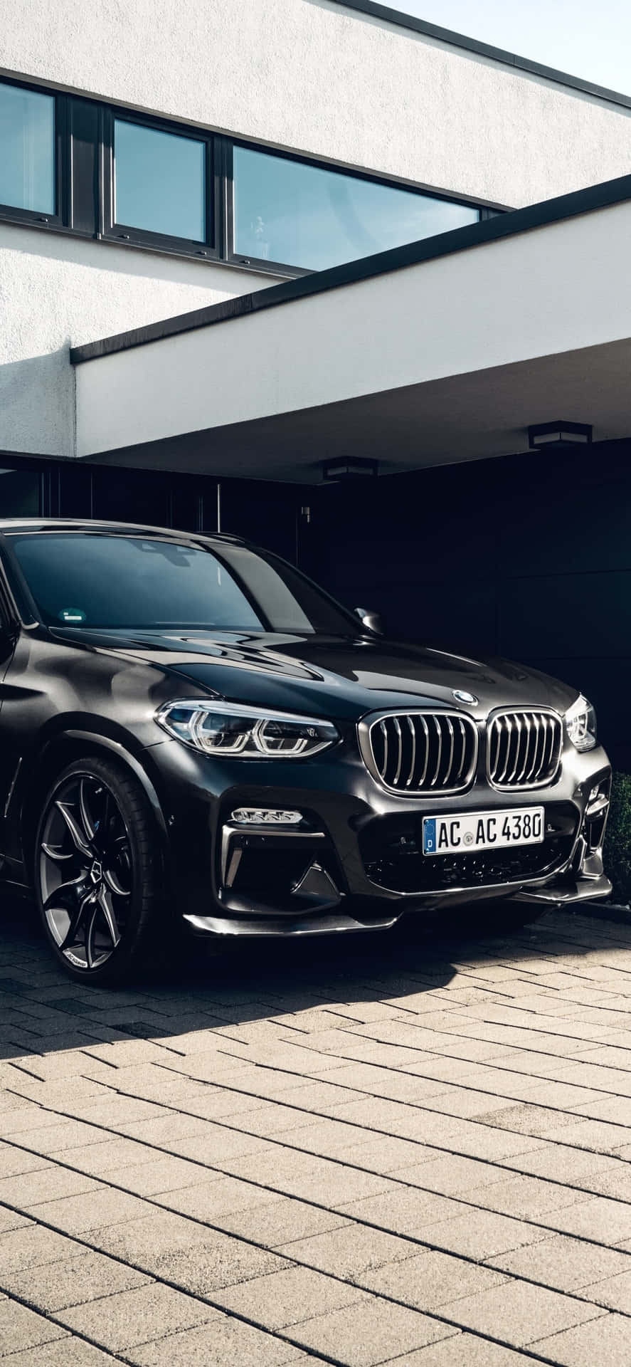 Download A beautiful drive in your BMW, powered by the iPhone X