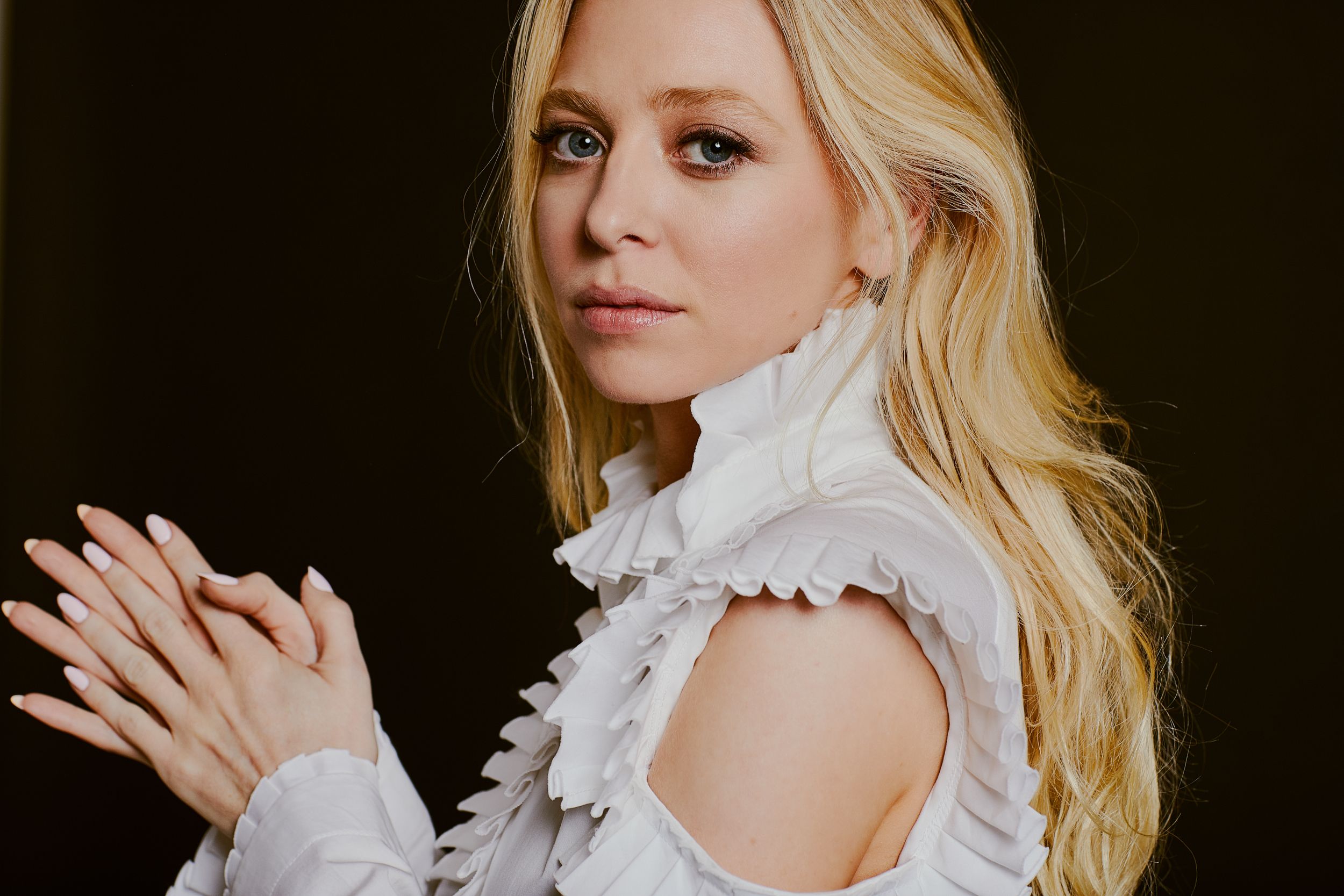 Portia Doubleday Talks About Mr Robot Season 3 Episode 9 Doubleday Interview​
