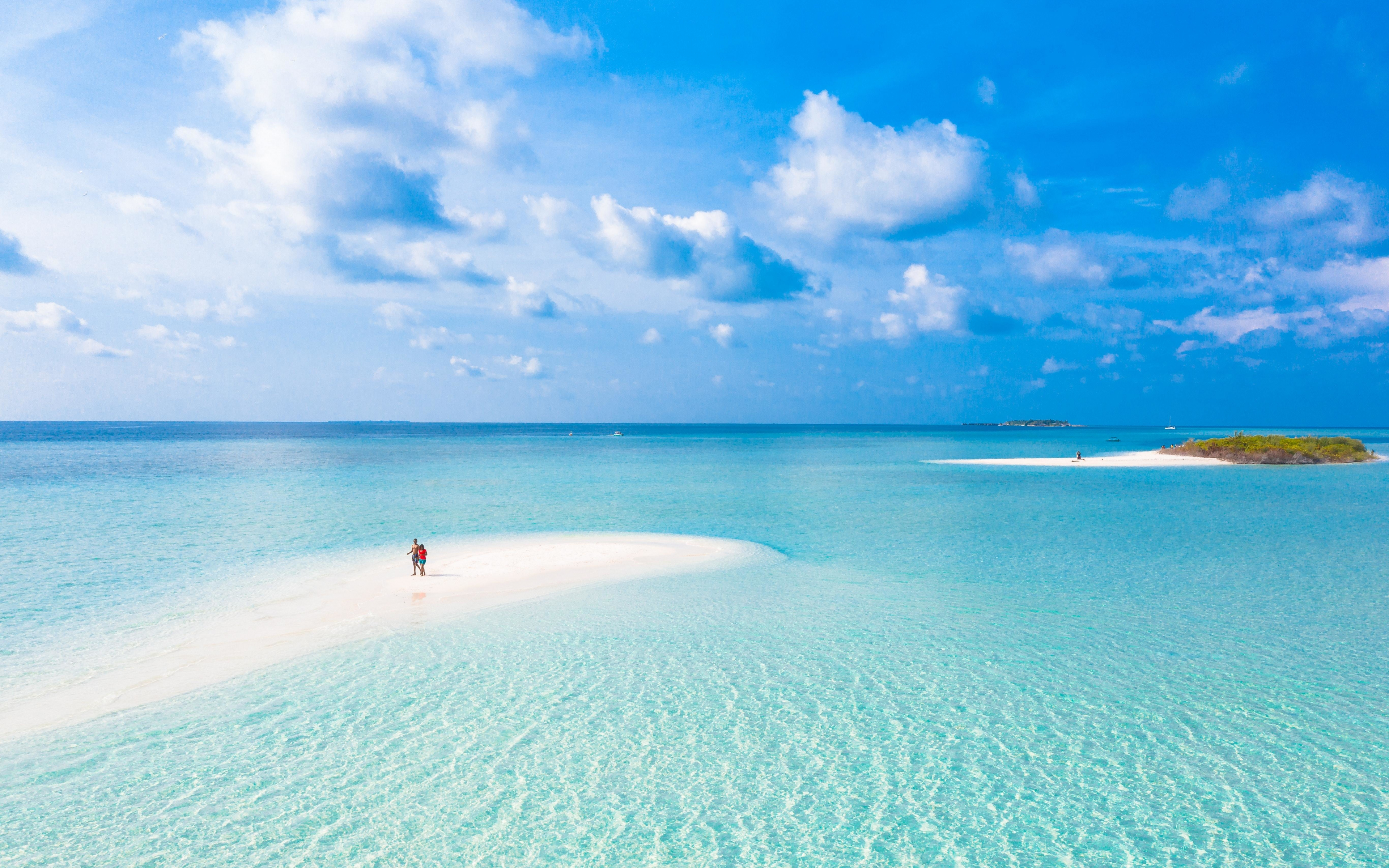 Download wallpaper 3840x2400 tropical beach, sea, sunny day, blue sky, nature 4k wallaper, 4k ultra HD 16:10 wallpaper, 3840x2400 HD background, 23704