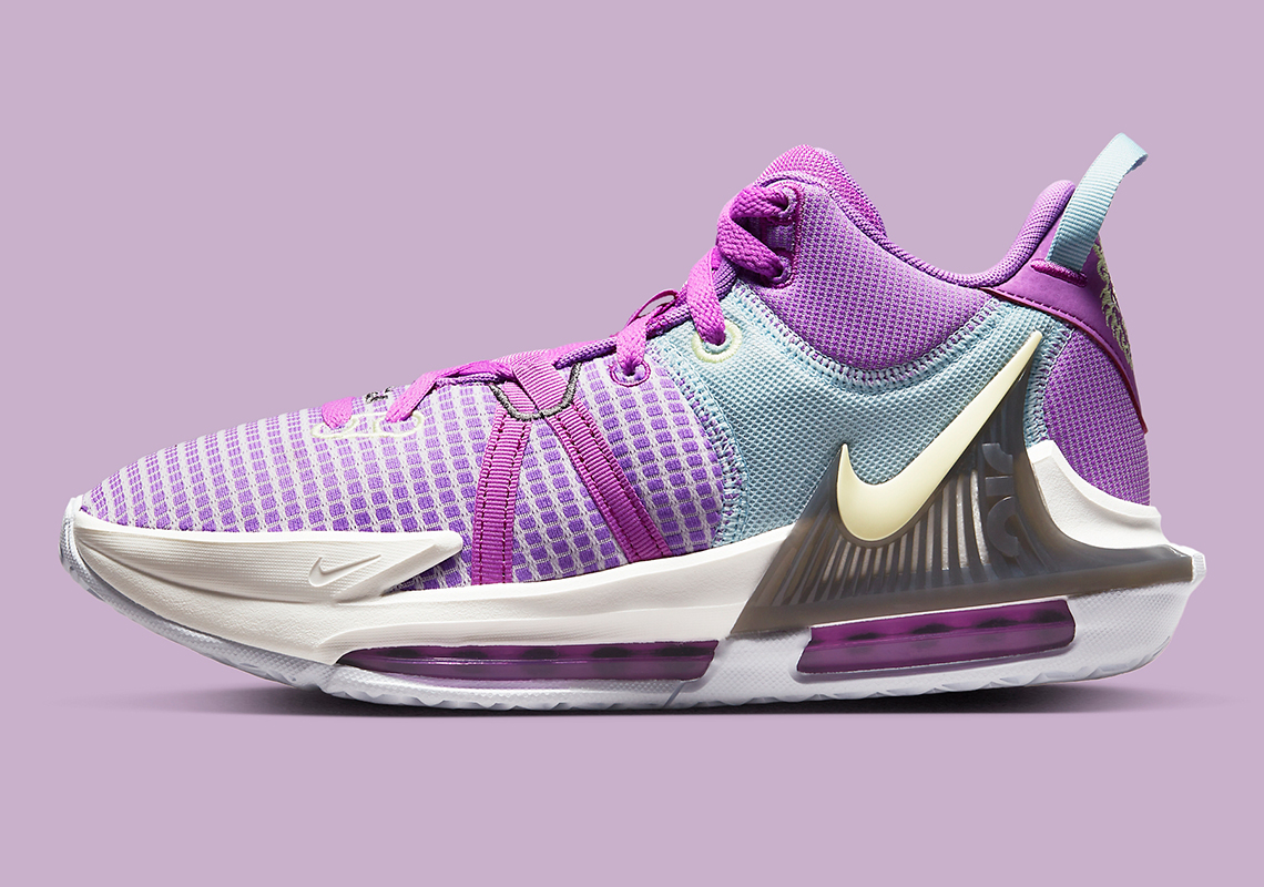 Nike LeBron Witness 7 Purple Pastel