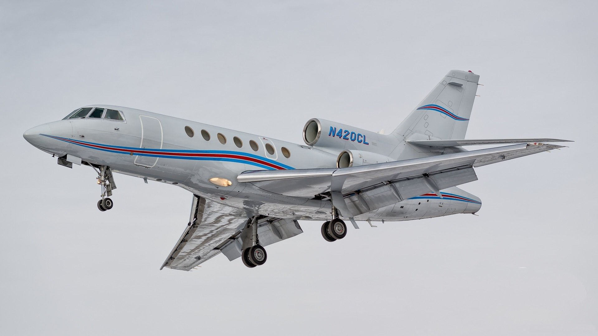 Dassault Falcon 50 HD Wallpaper and Background